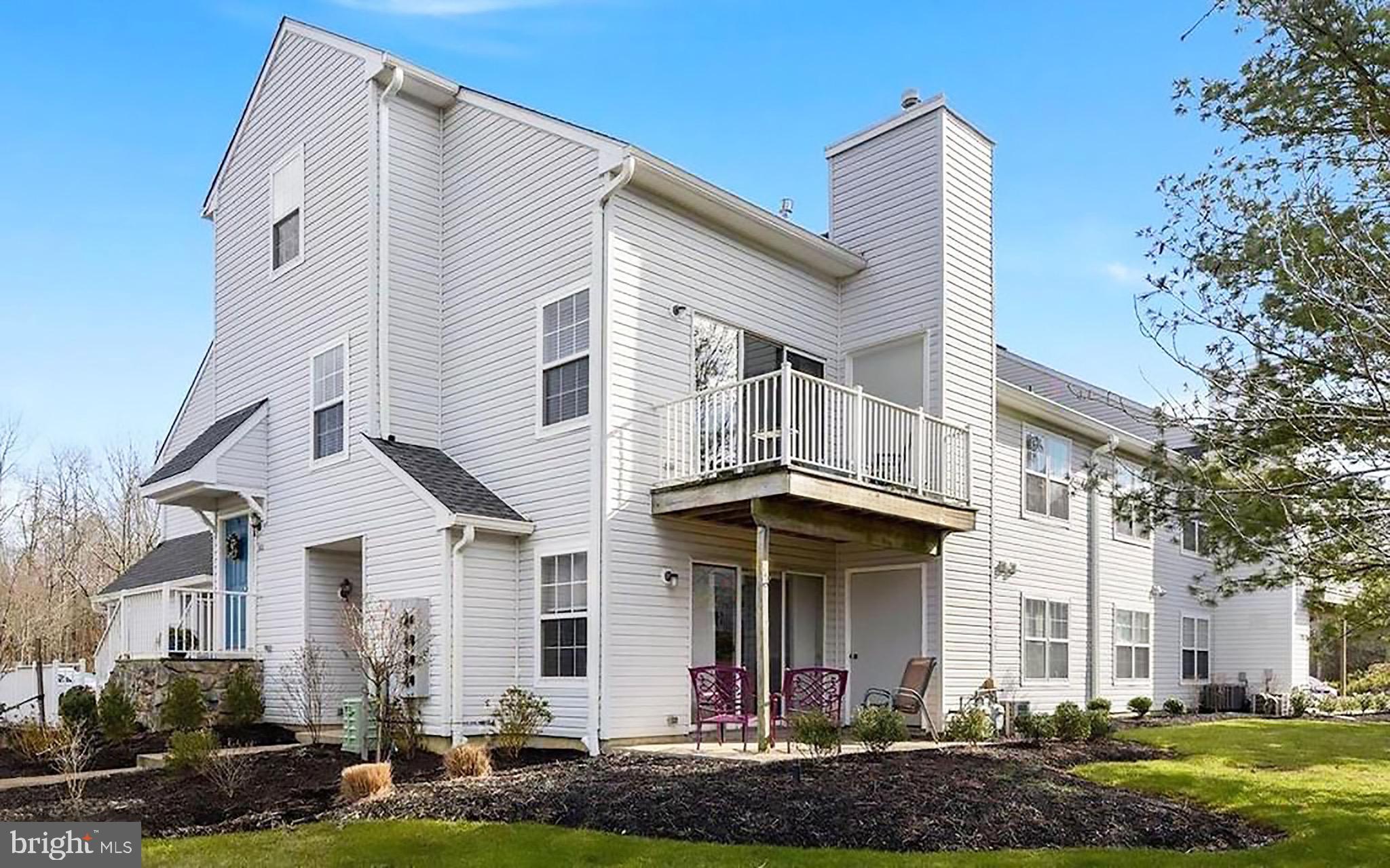 1506 SQUIRREL ROAD