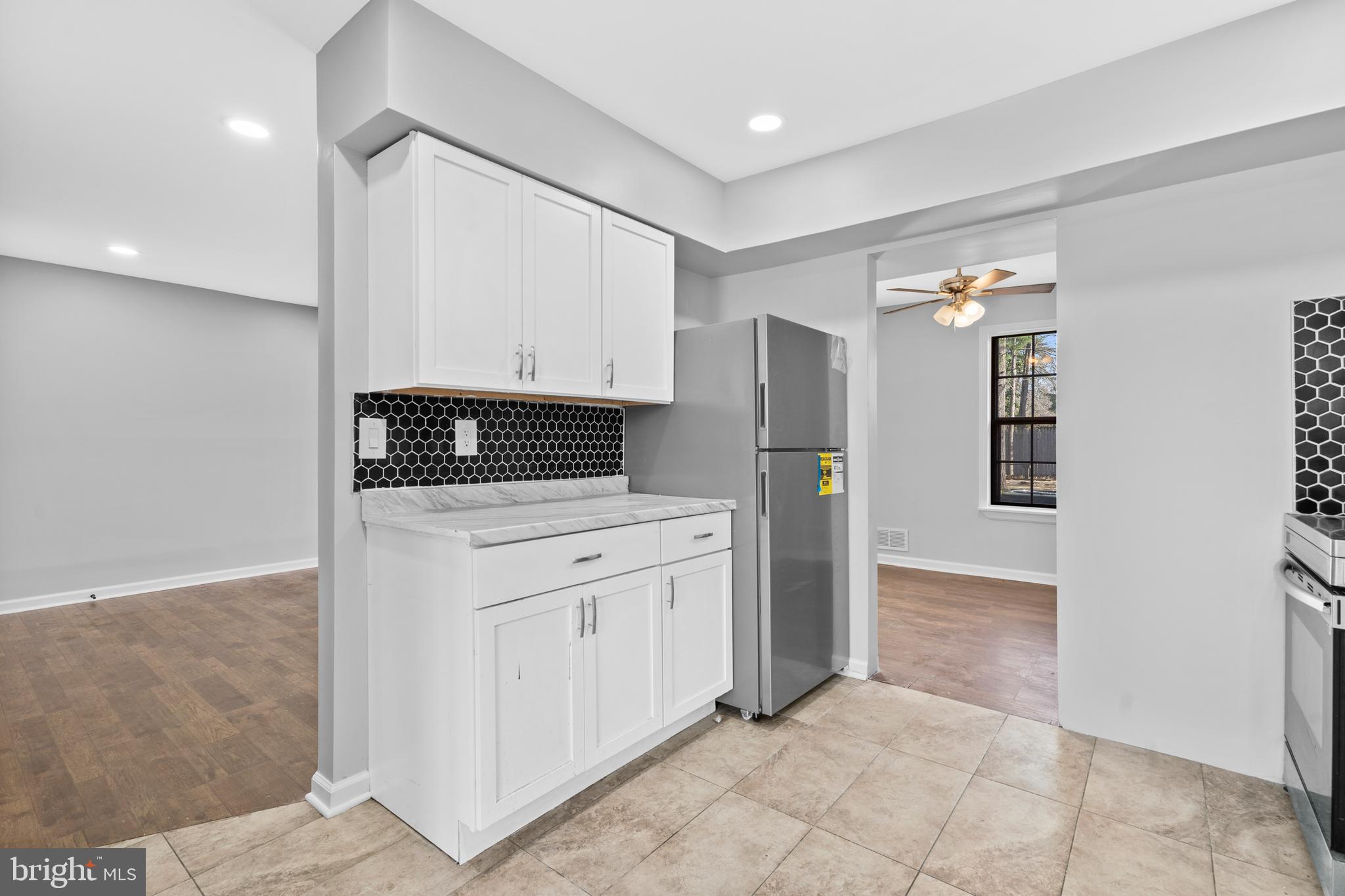 90 KANABE DRIVE