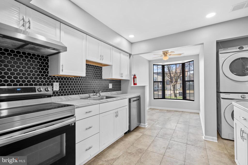 90 KANABE DRIVE