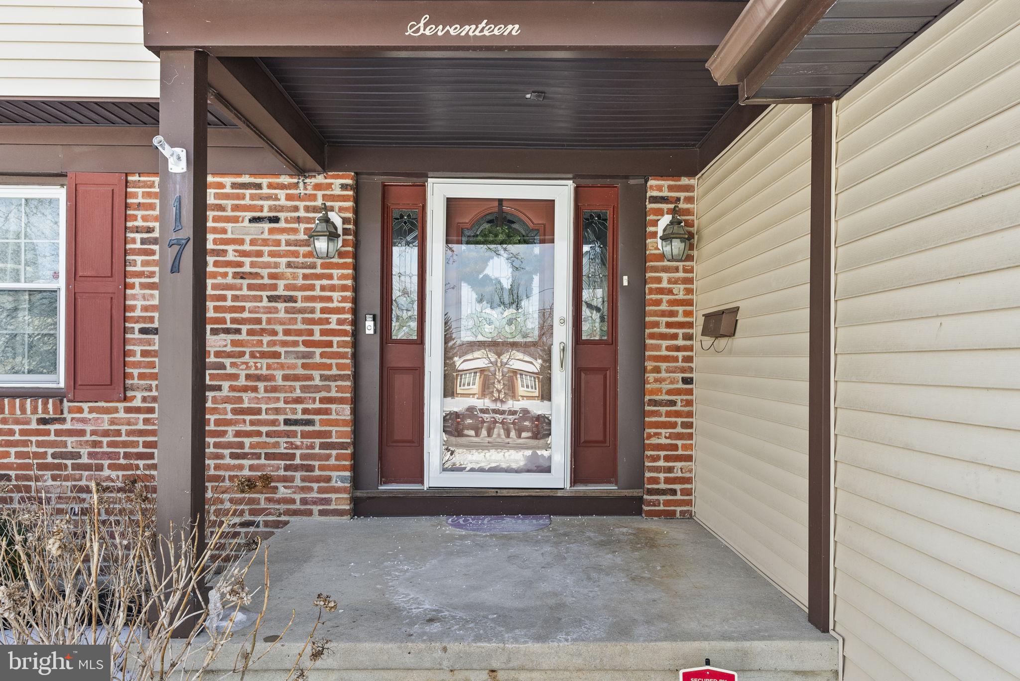 17 VALLEY FORGE COURT