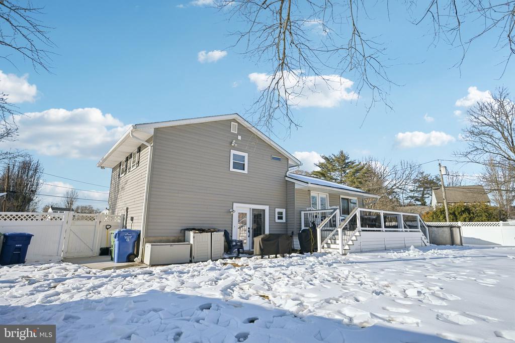224 TEAL LANE