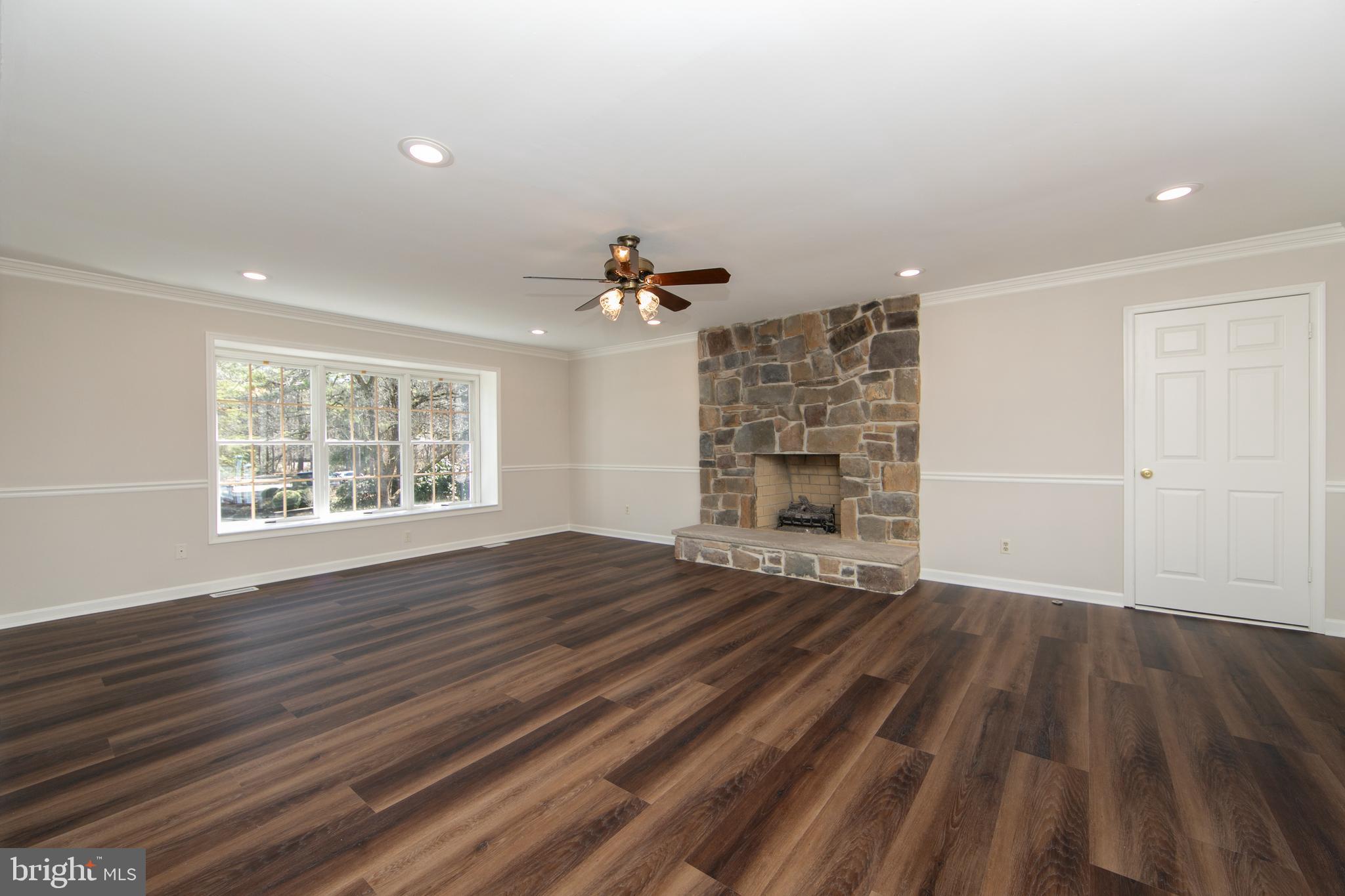 3 ALDWORTH COURT