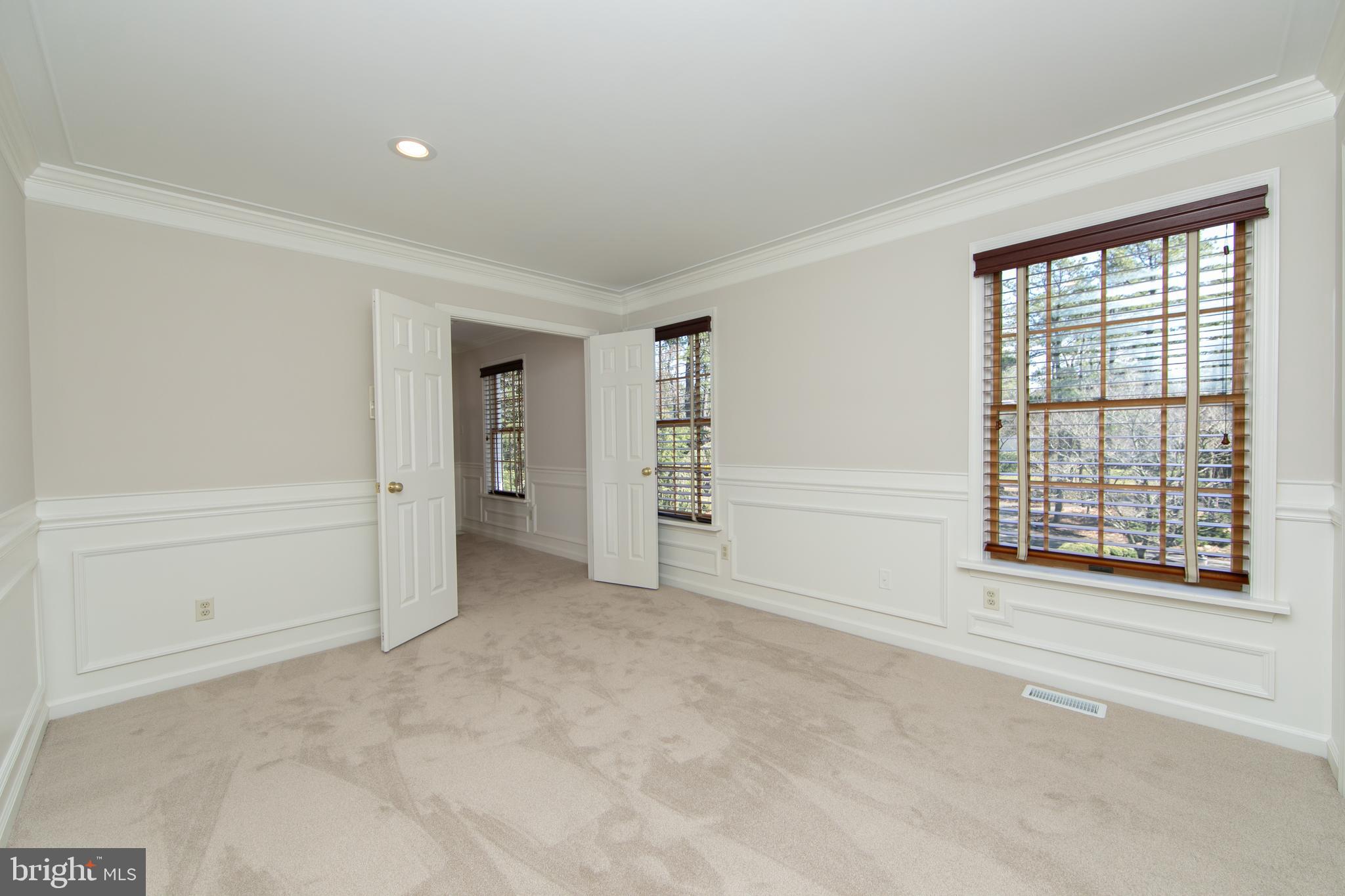 3 ALDWORTH COURT