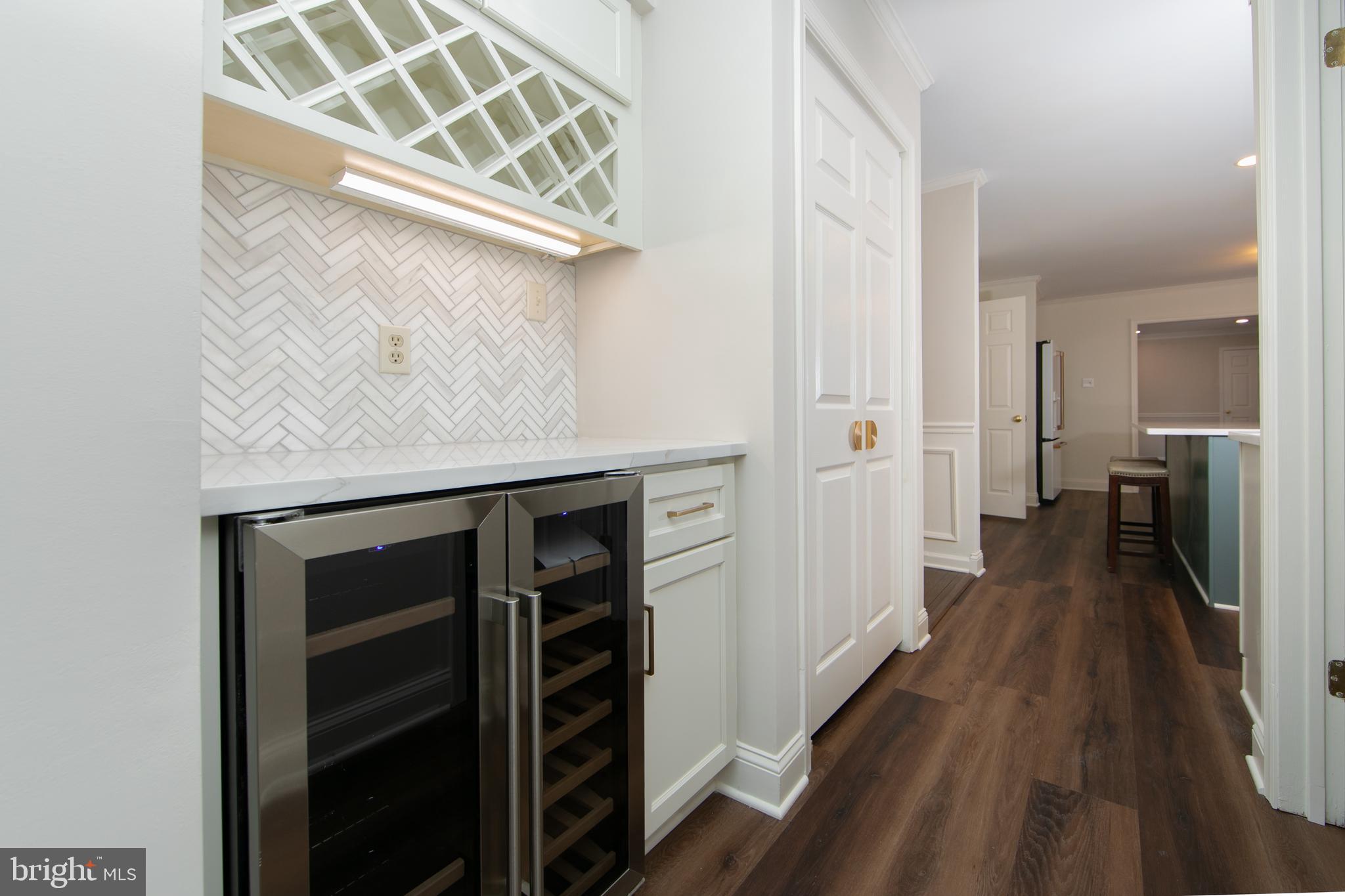 3 ALDWORTH COURT