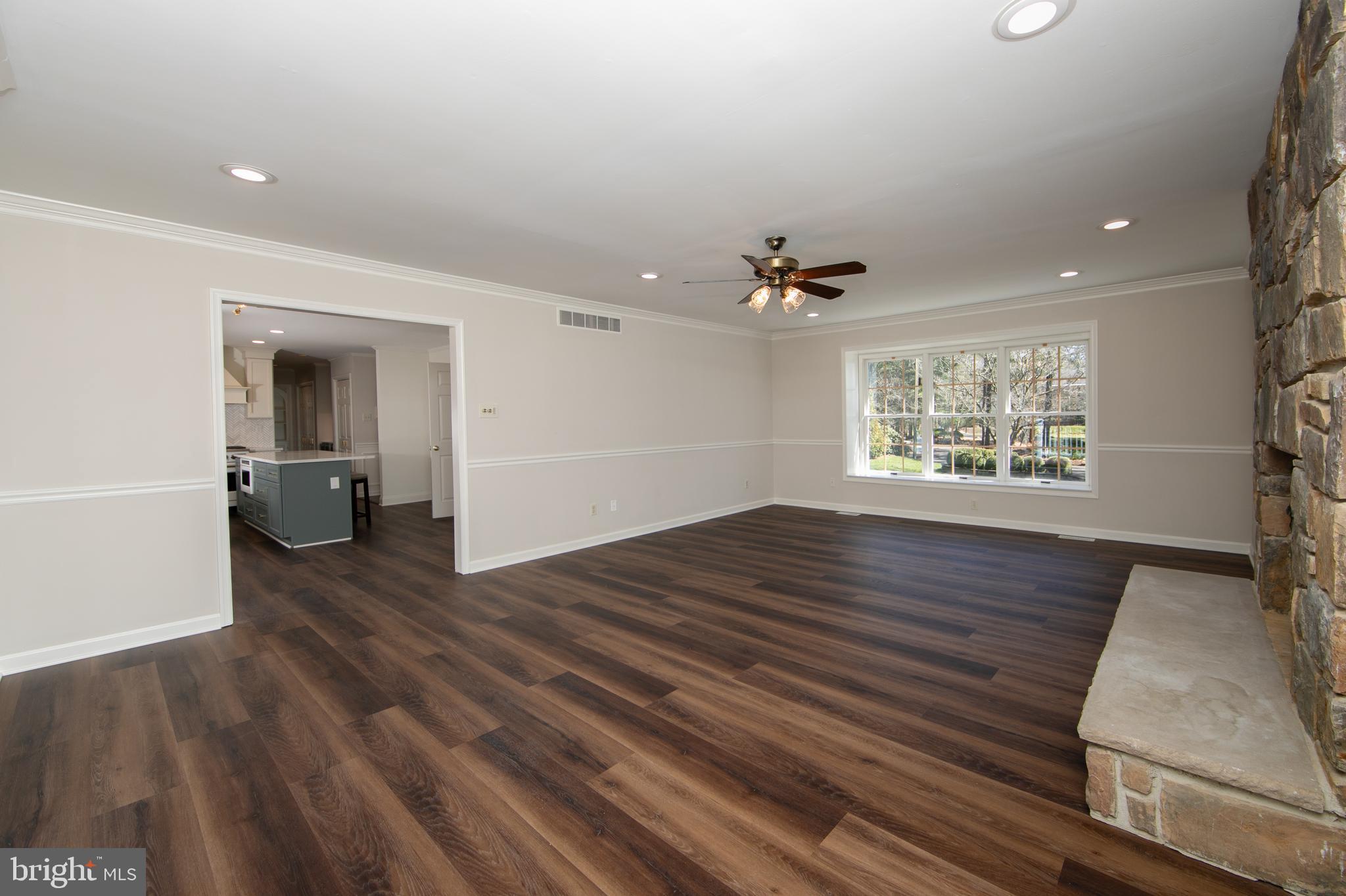 3 ALDWORTH COURT