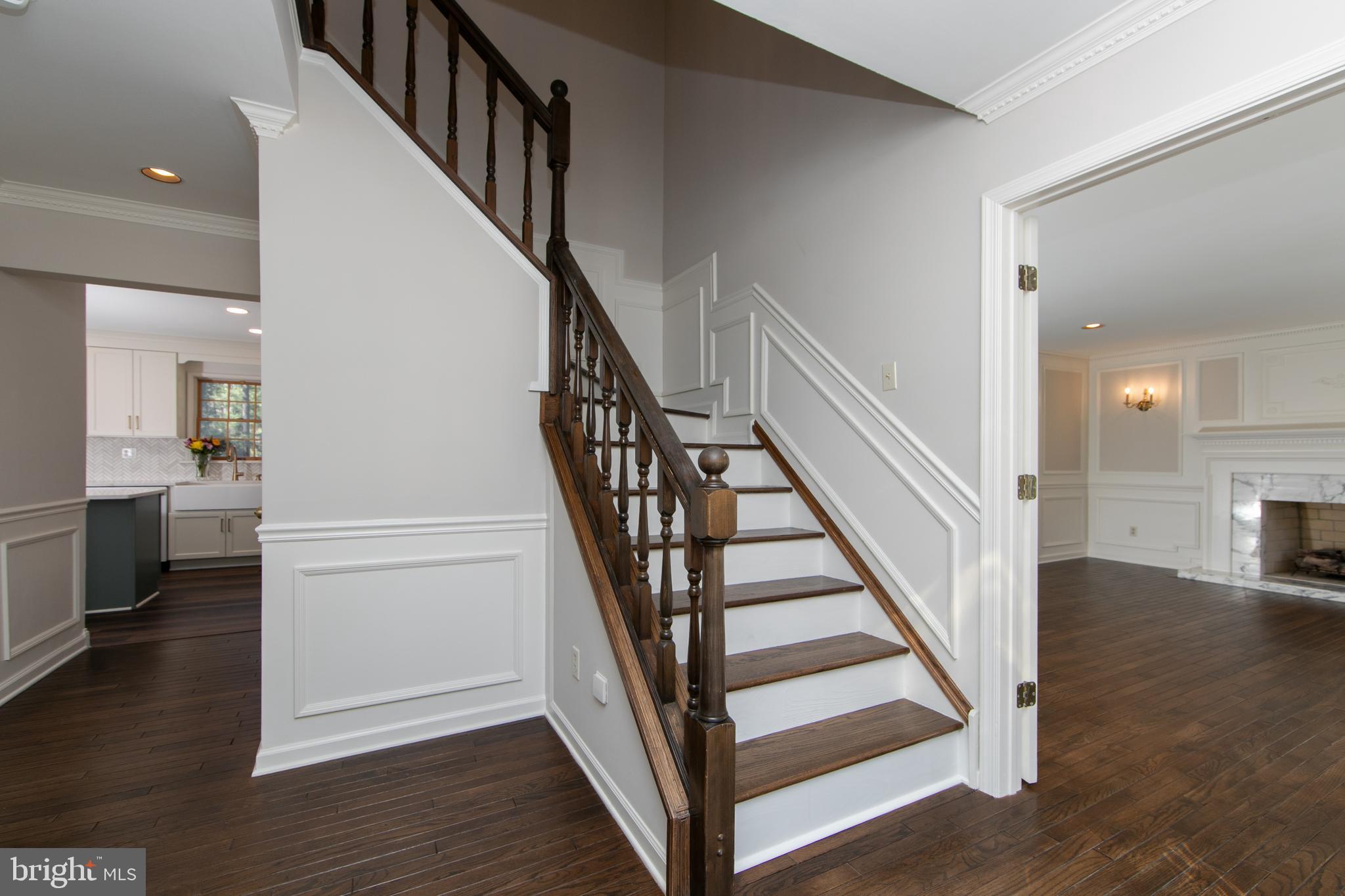 3 ALDWORTH COURT