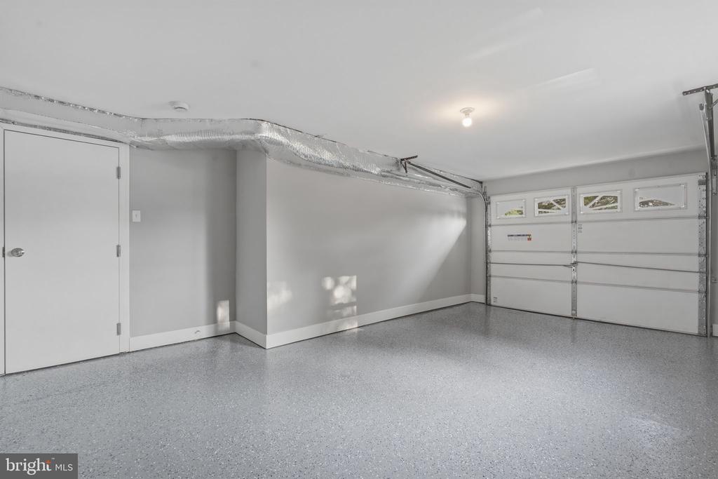 323 PARRY ROAD
