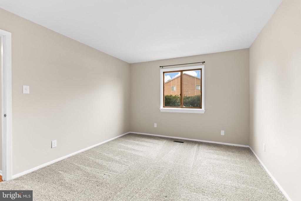 705 WOODHOLLOW DRIVE