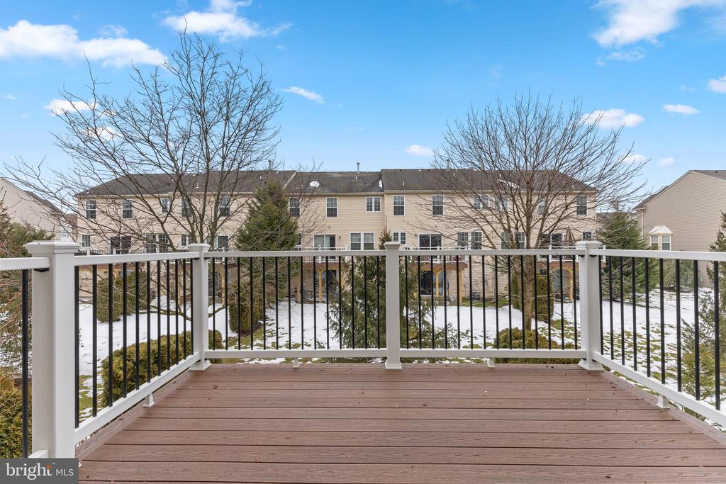 1521 JASON DRIVE