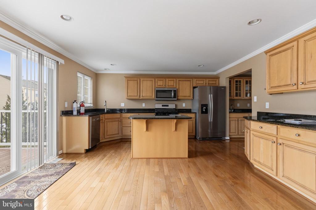 1521 JASON DRIVE