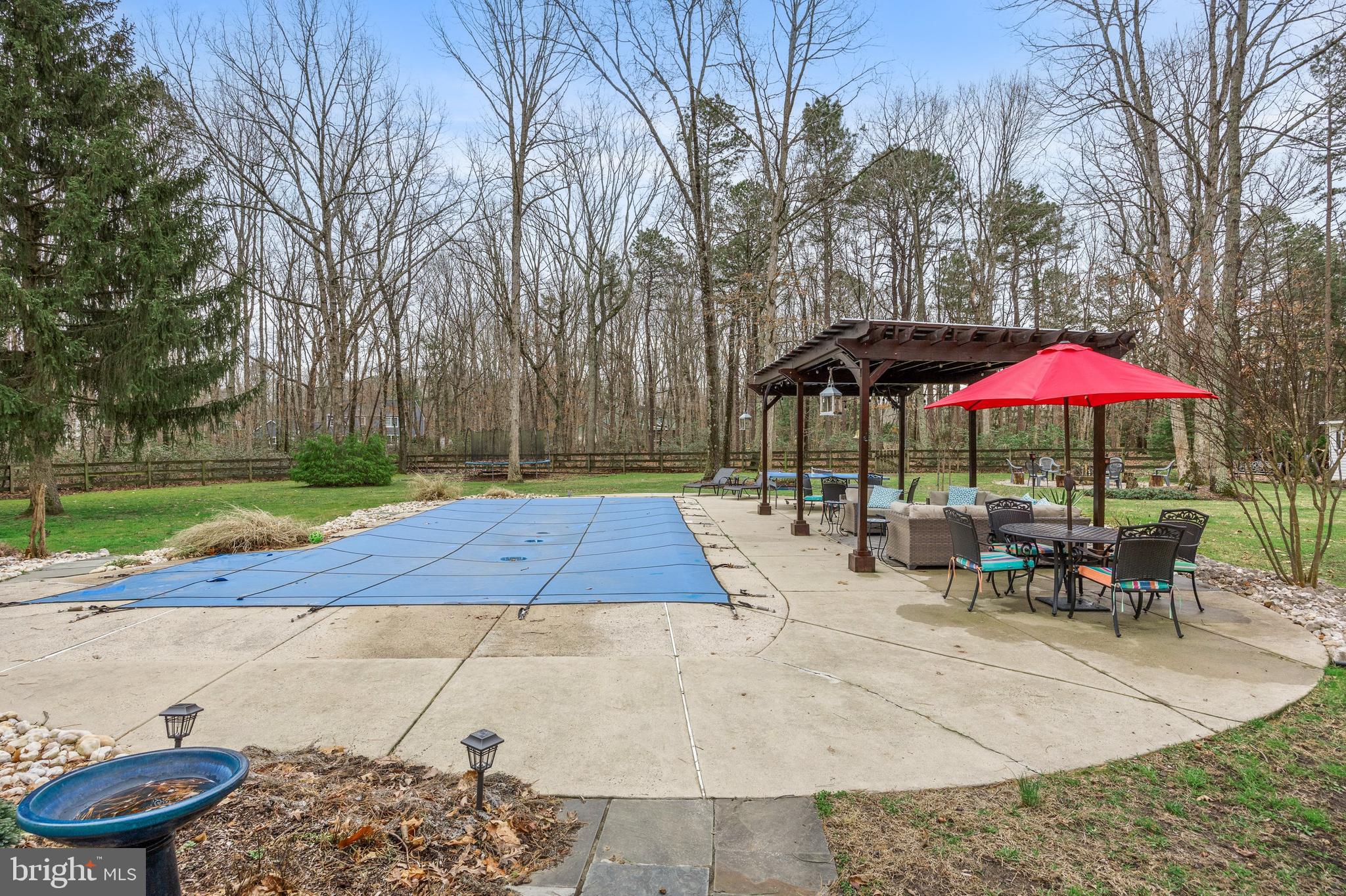 9 WETHERSFIELD DRIVE
