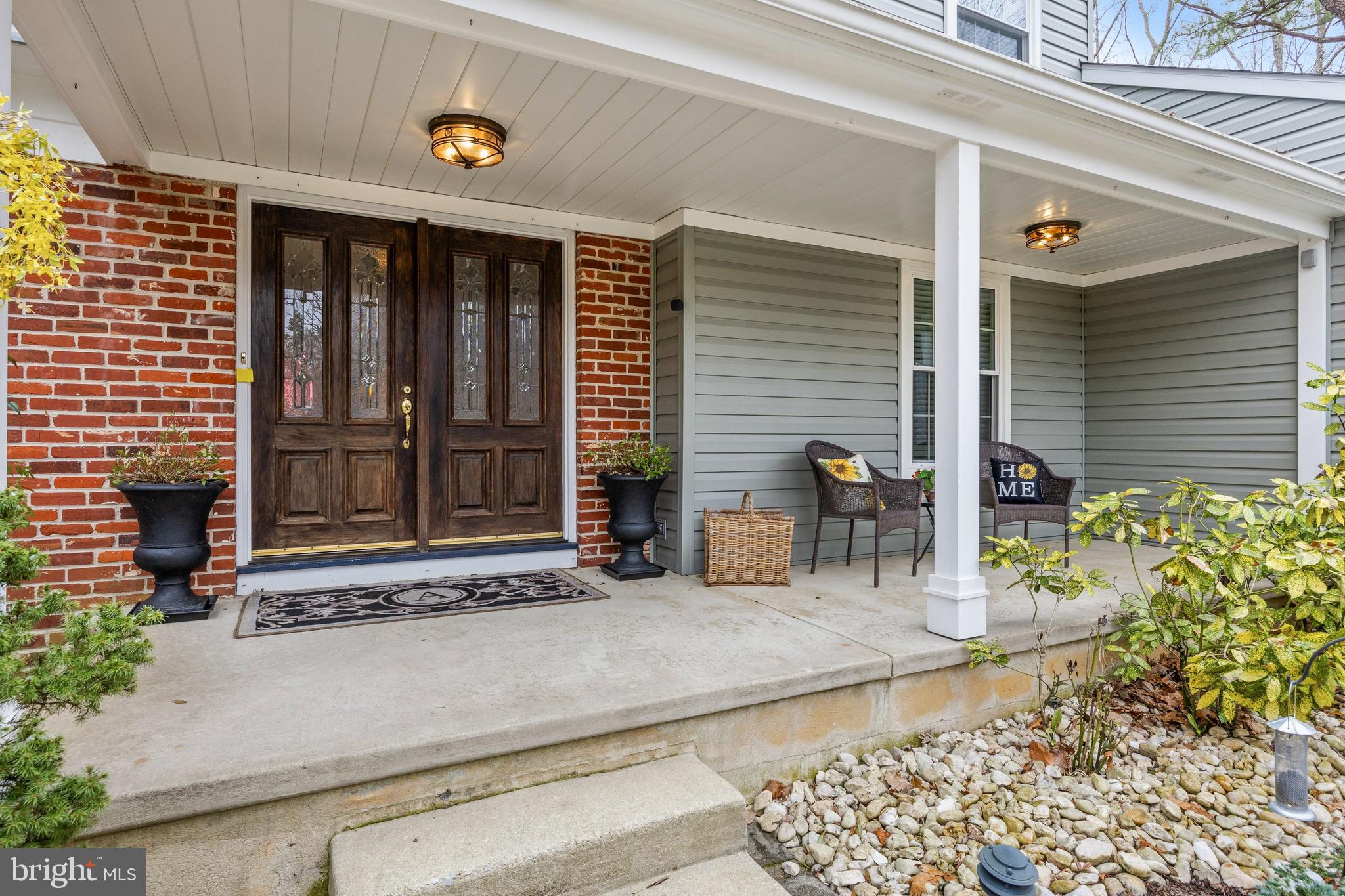 9 WETHERSFIELD DRIVE