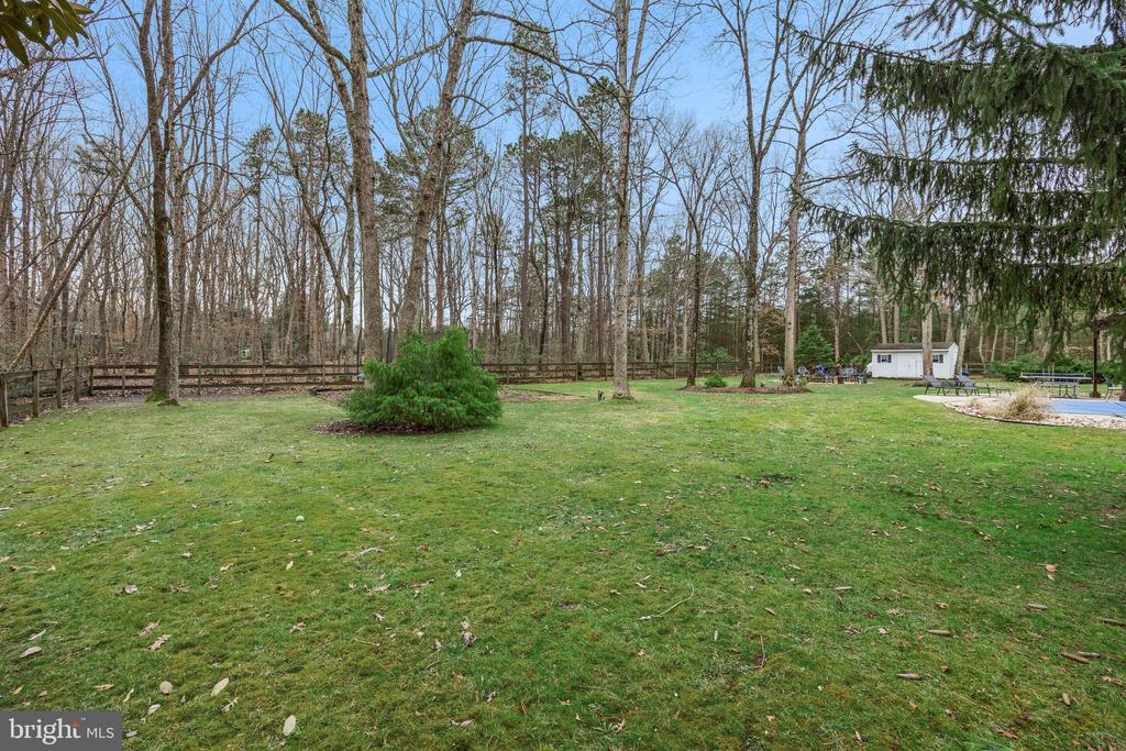 9 WETHERSFIELD DRIVE