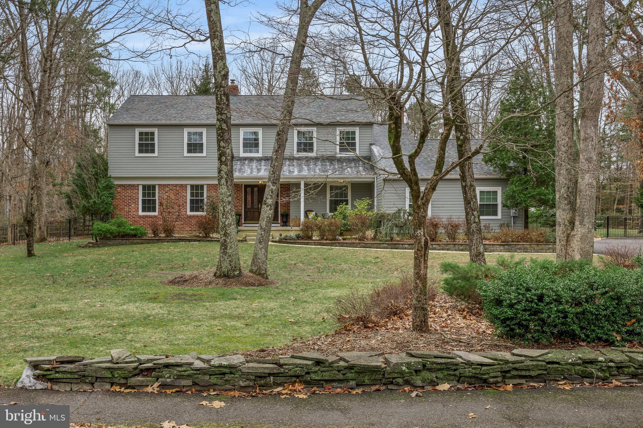 9 WETHERSFIELD DRIVE