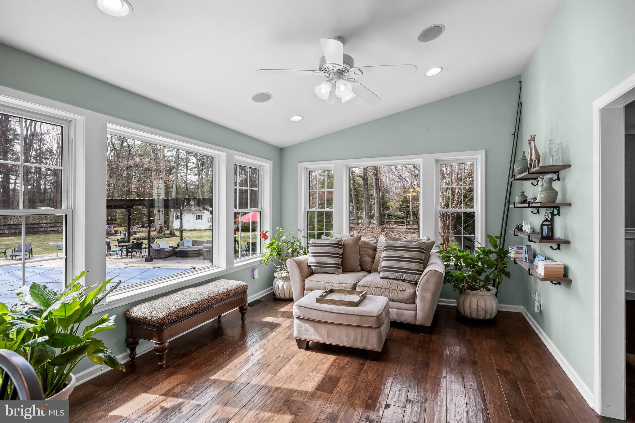 9 WETHERSFIELD DRIVE