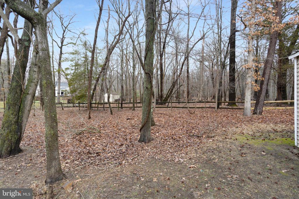 9 FOXCROFT WAY