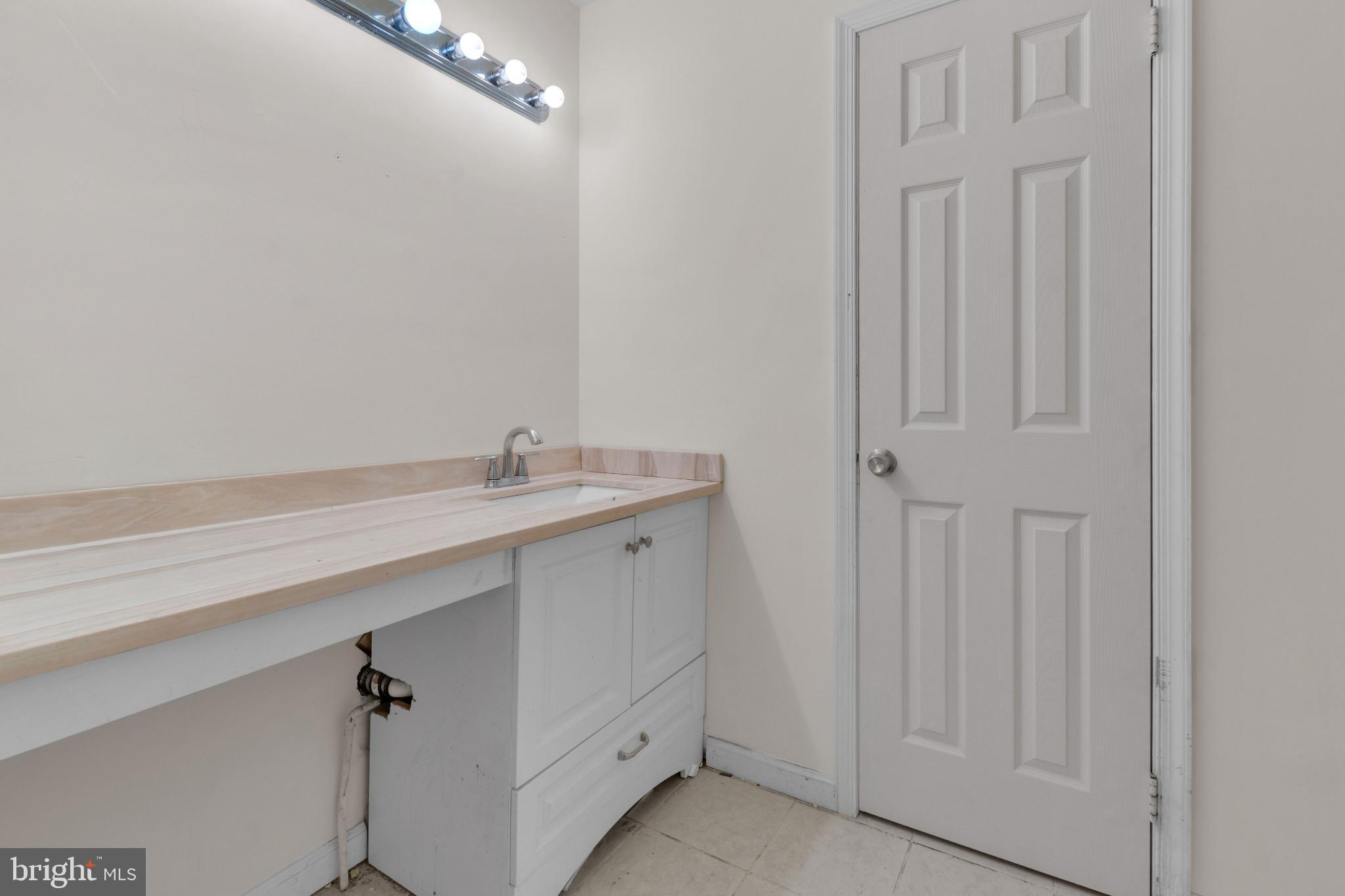 23 E OLEANDER DRIVE