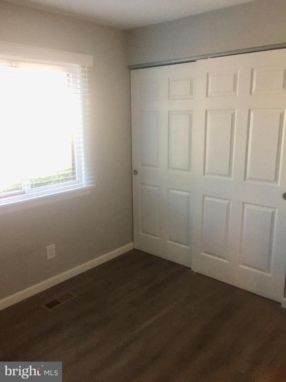 1609 WOODHOLLOW DRIVE