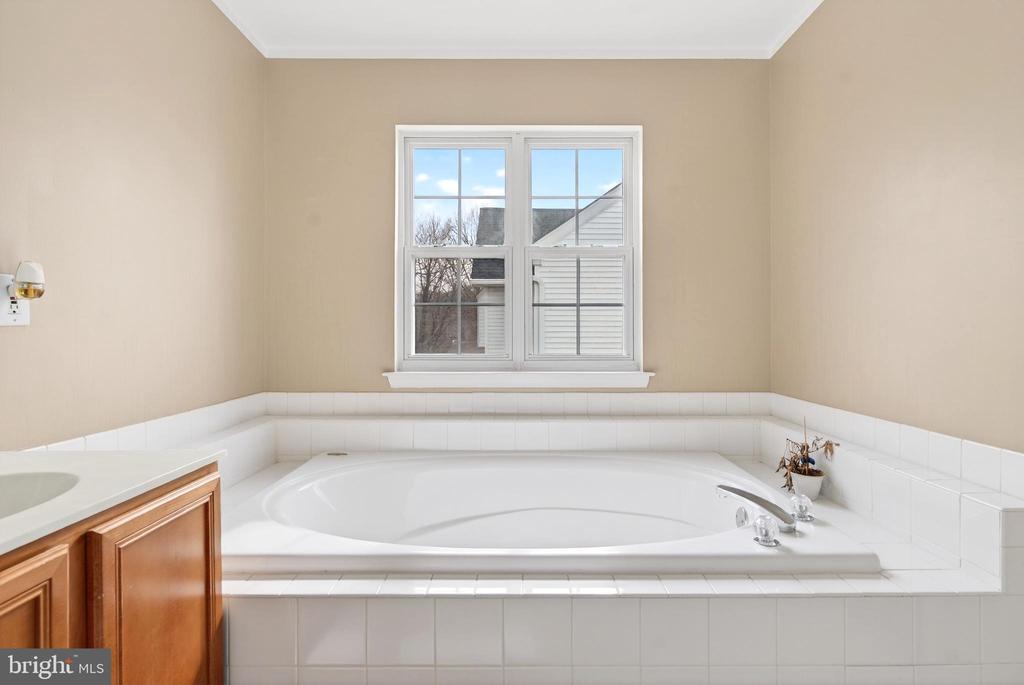 14 WOOD VIEW DRIVE
