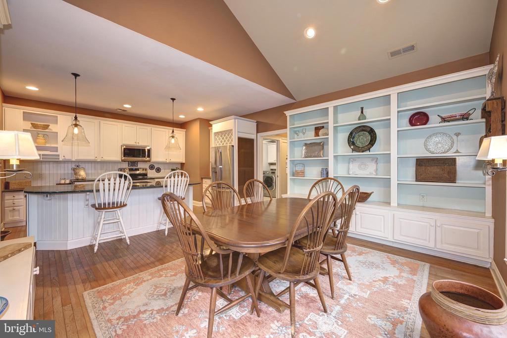 3 SCHOOLHOUSE DRIVE