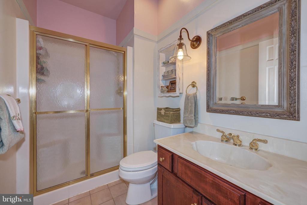 3 SCHOOLHOUSE DRIVE