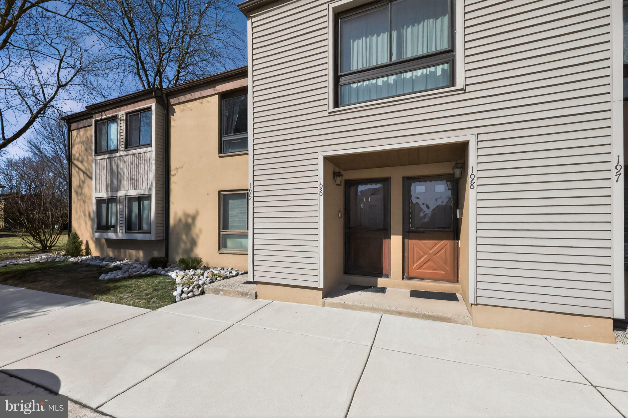 196 HUNTER COURT