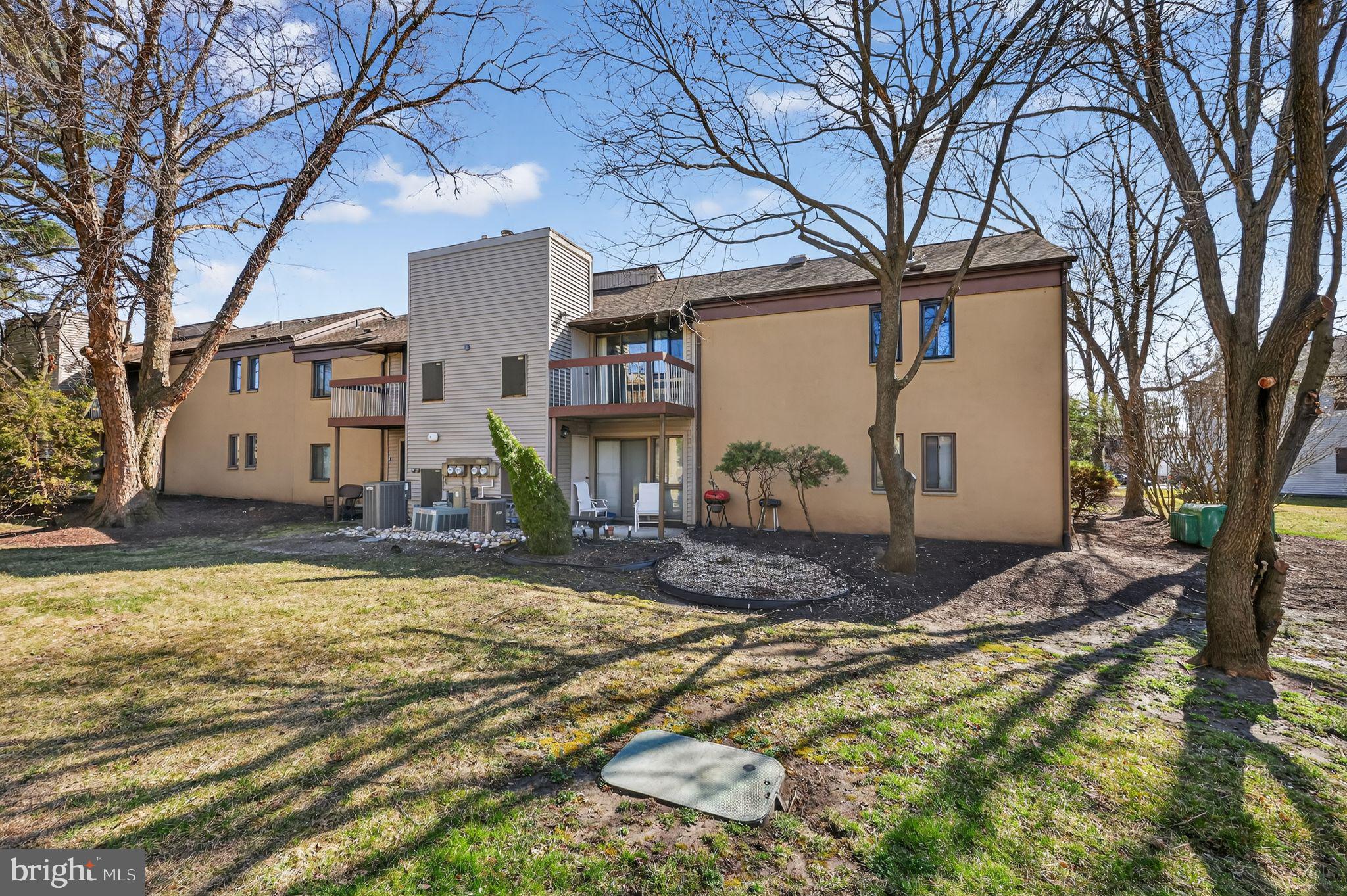 196 HUNTER COURT