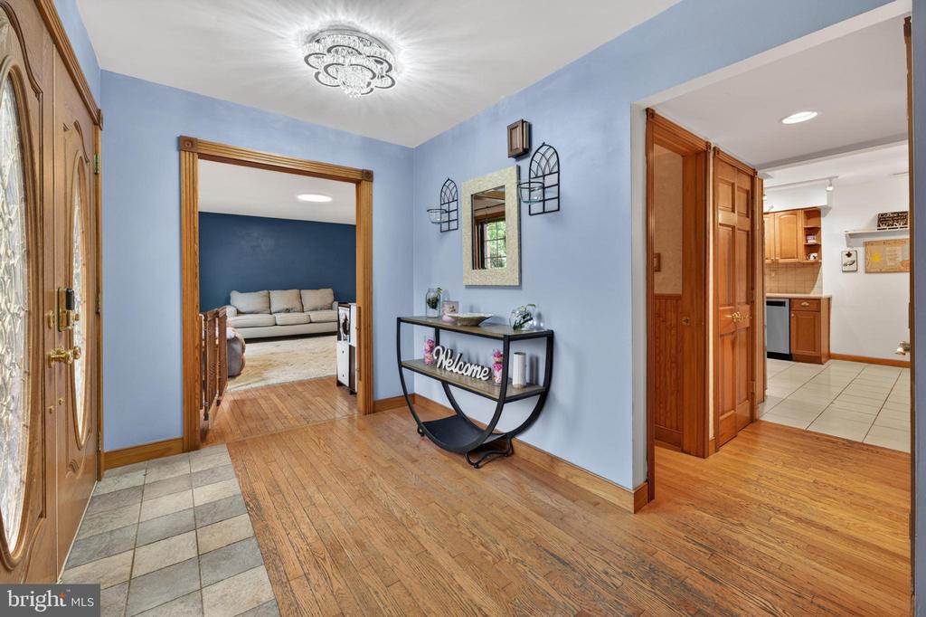 3 MEADOWRUE DRIVE