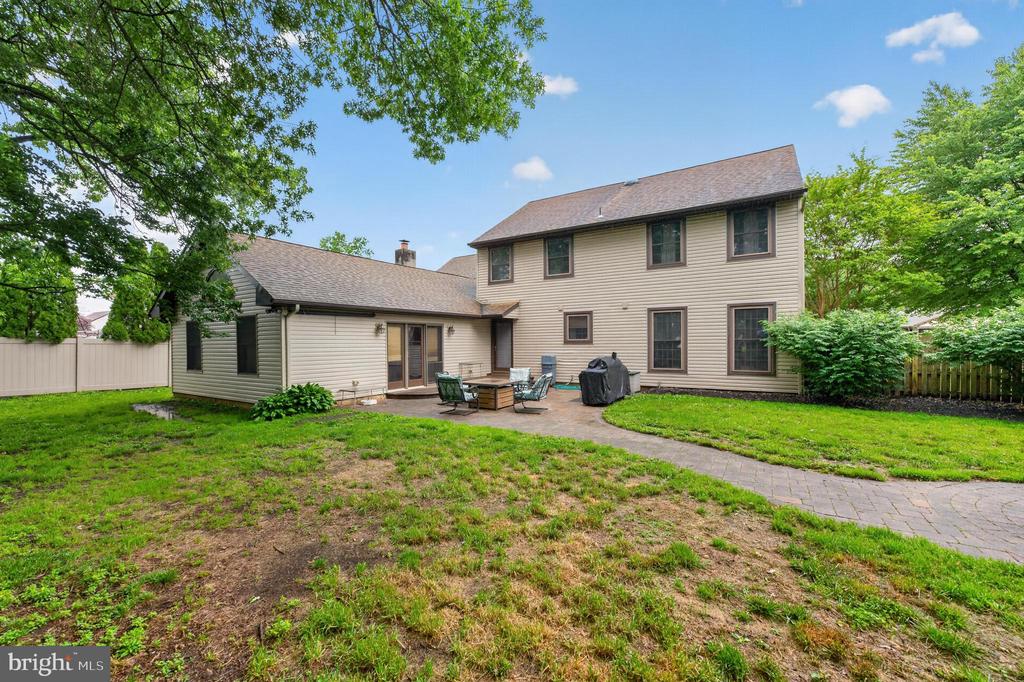 3 MEADOWRUE DRIVE