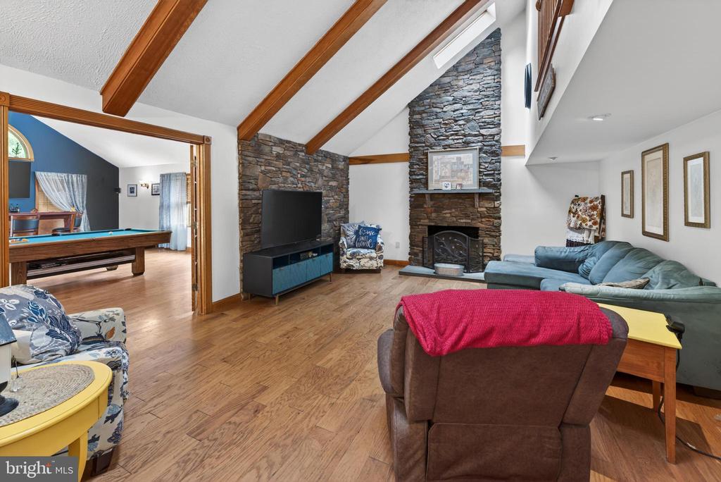 3 MEADOWRUE DRIVE