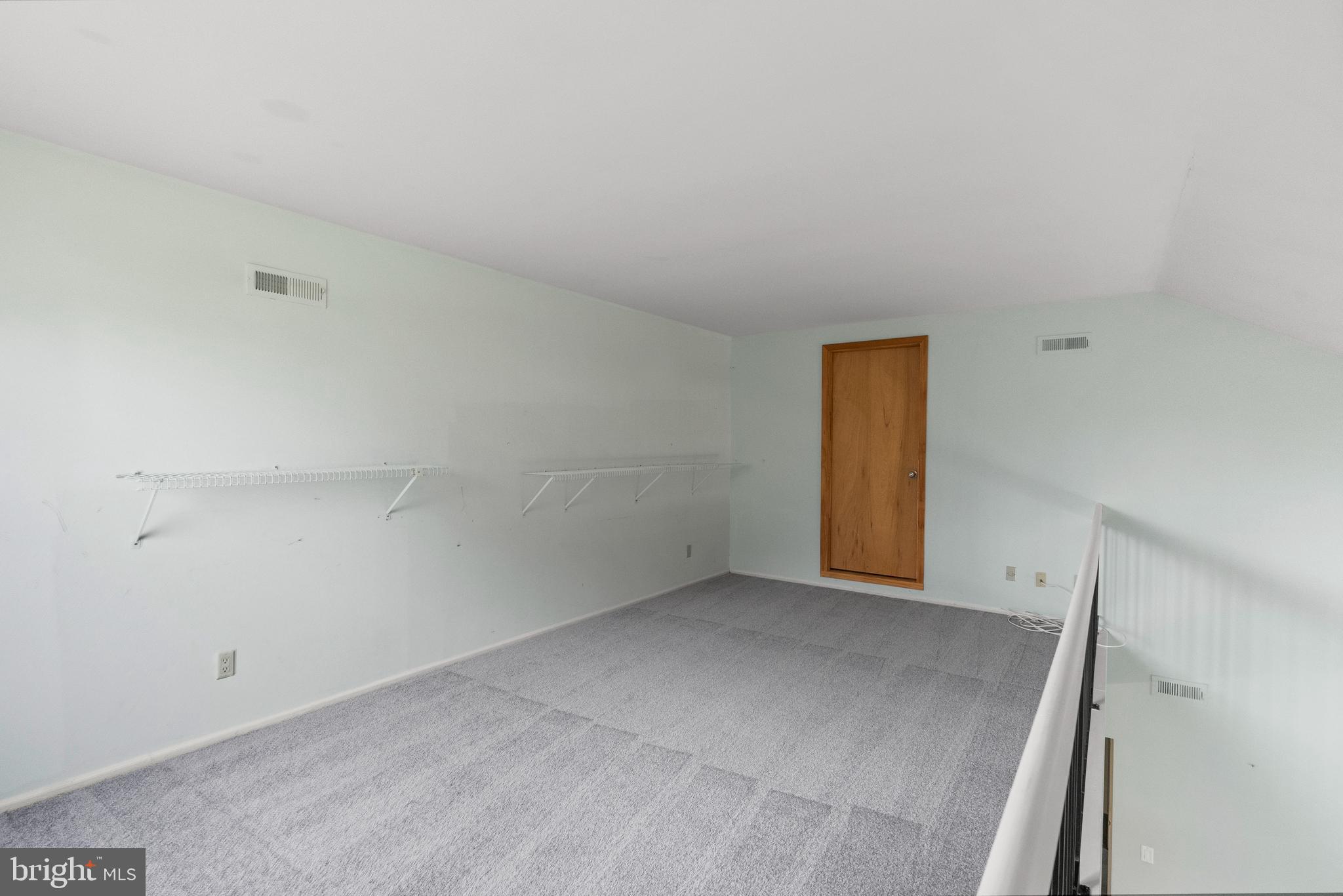 164 BRADFORD COURT B