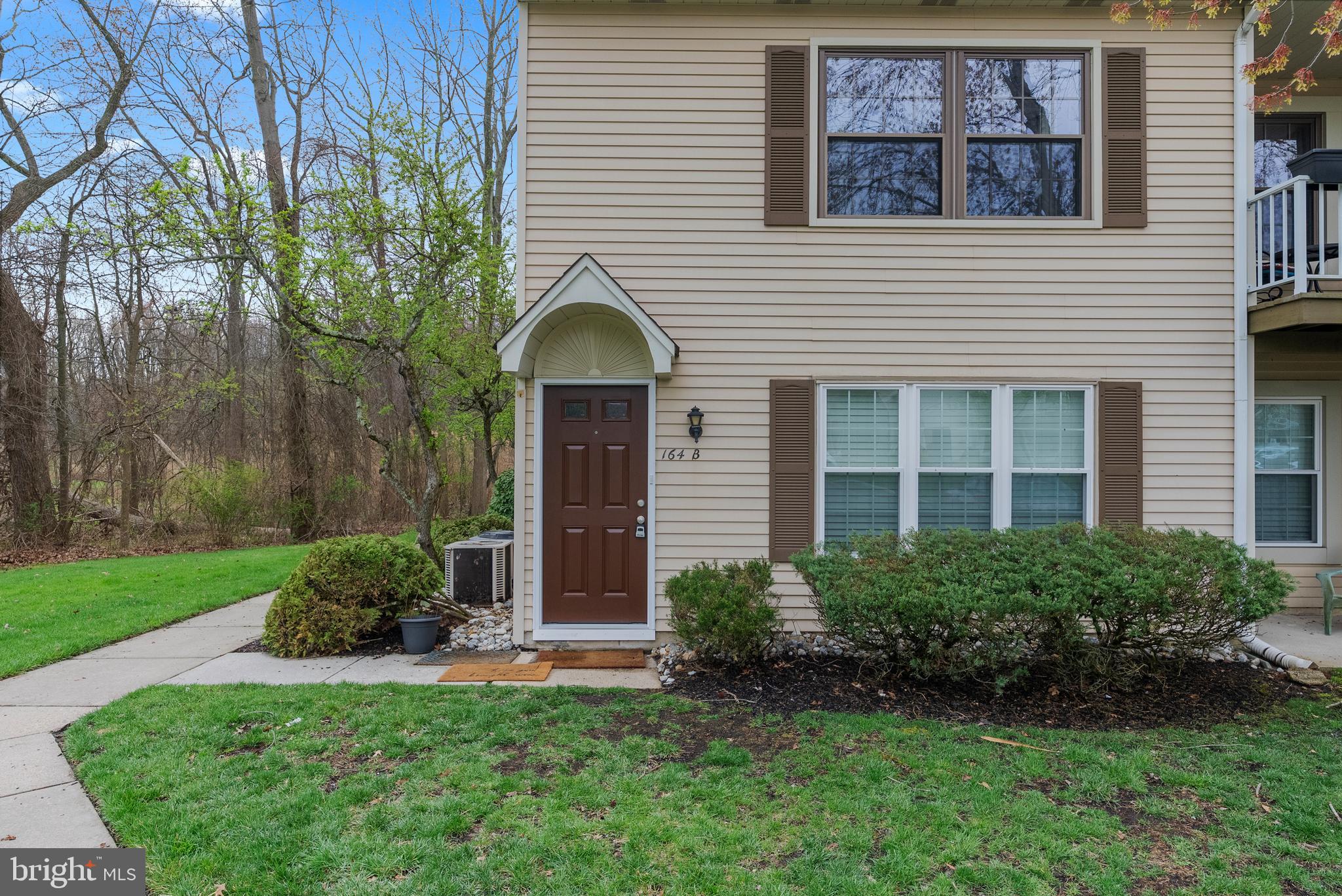 164 BRADFORD COURT B