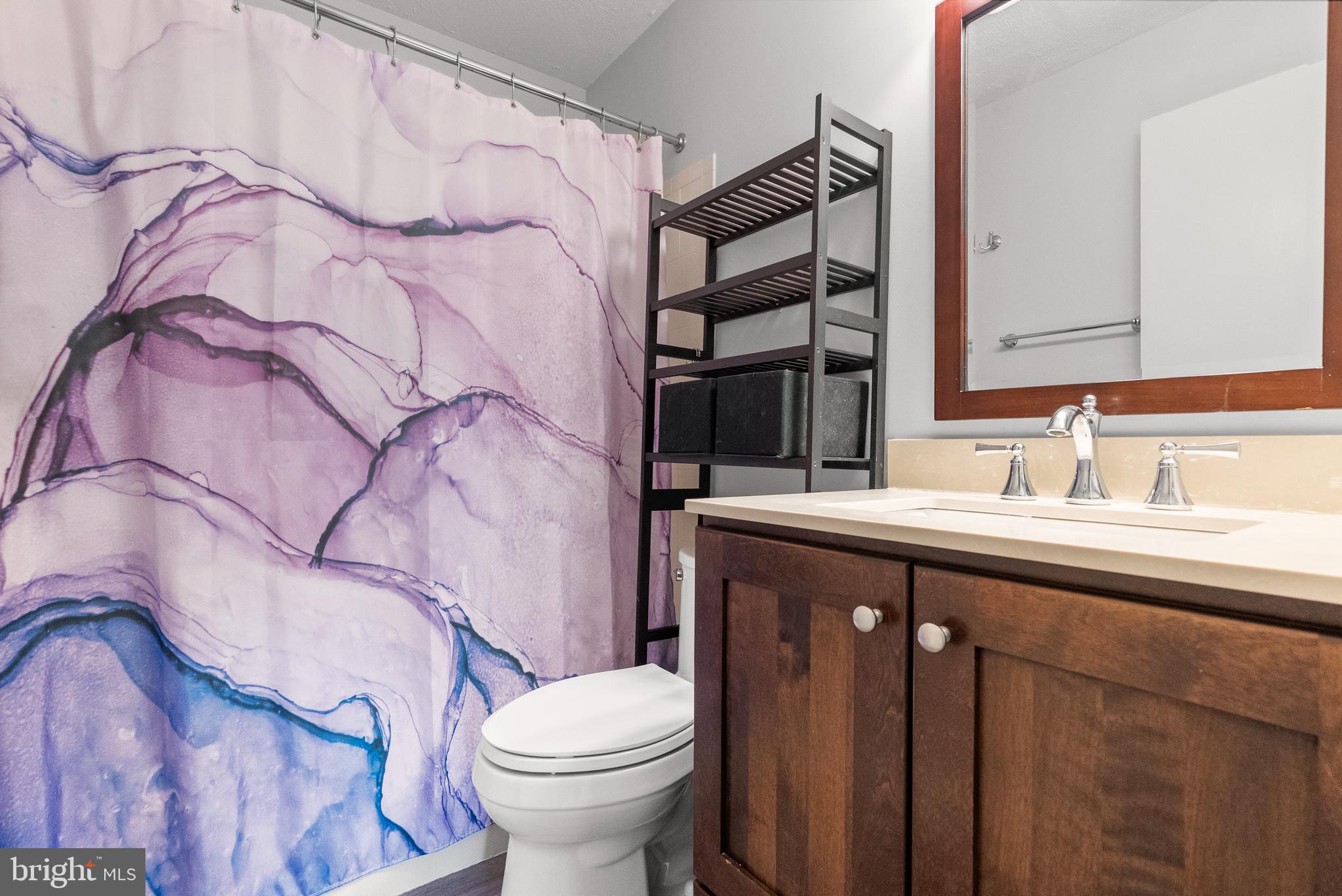 164 BRADFORD COURT B