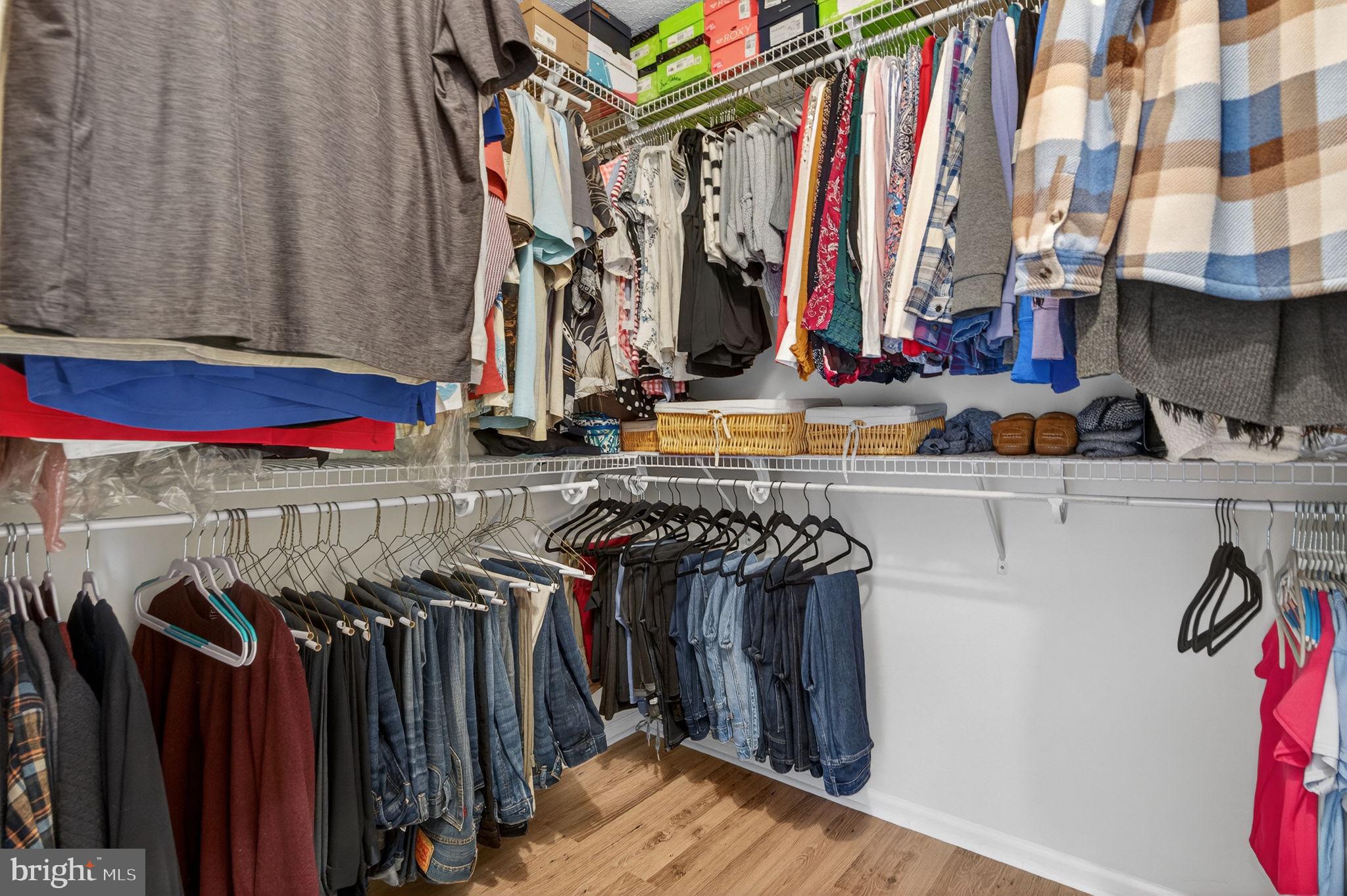 210 COUNTRY FARMS ROAD