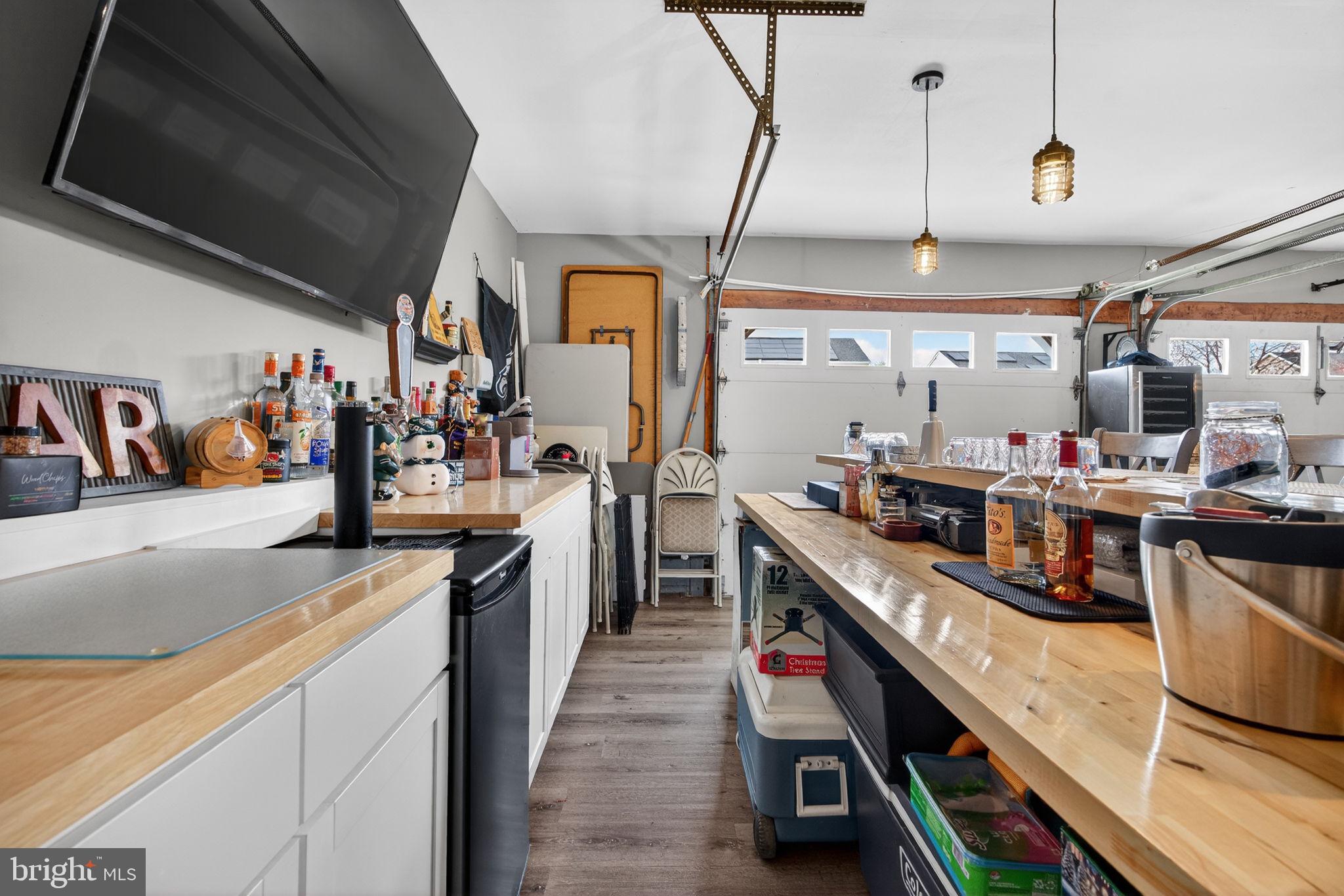 210 COUNTRY FARMS ROAD