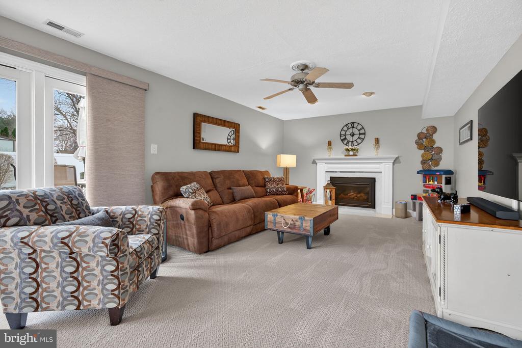 210 COUNTRY FARMS ROAD