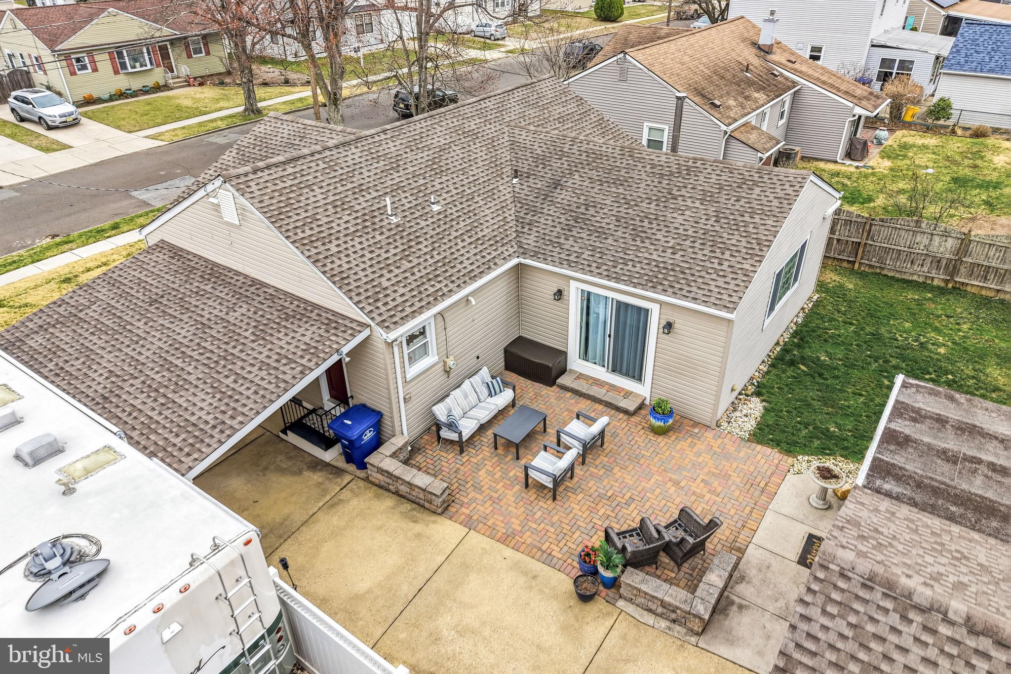 6 WOODBINE AVENUE