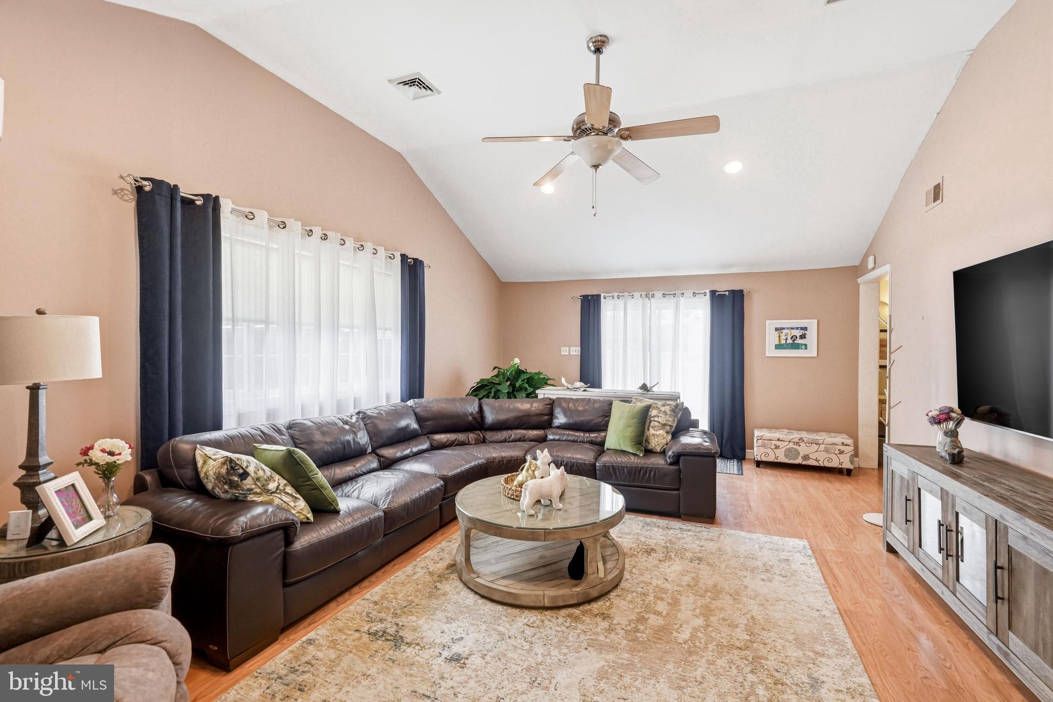 6 WOODBINE AVENUE
