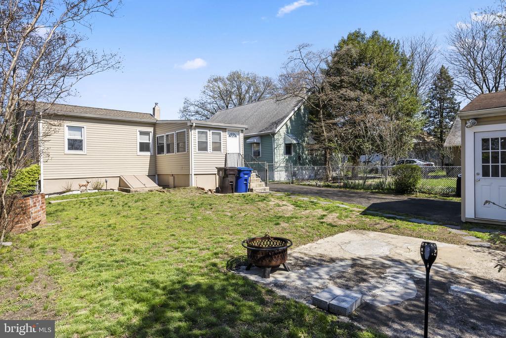 61 ALDEN AVENUE