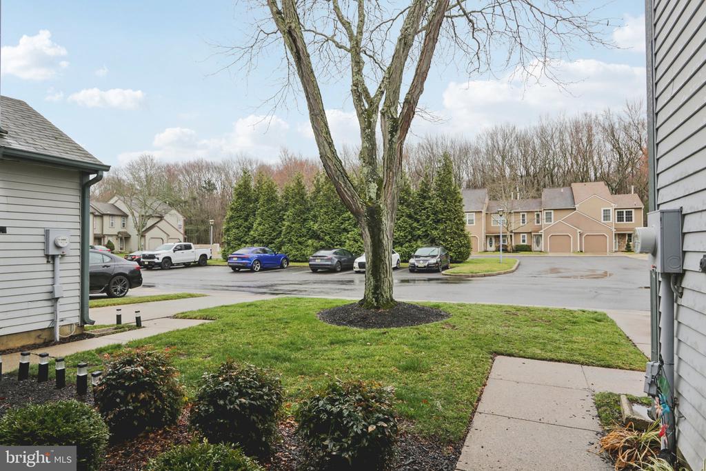 420 JAMESTOWN COURT