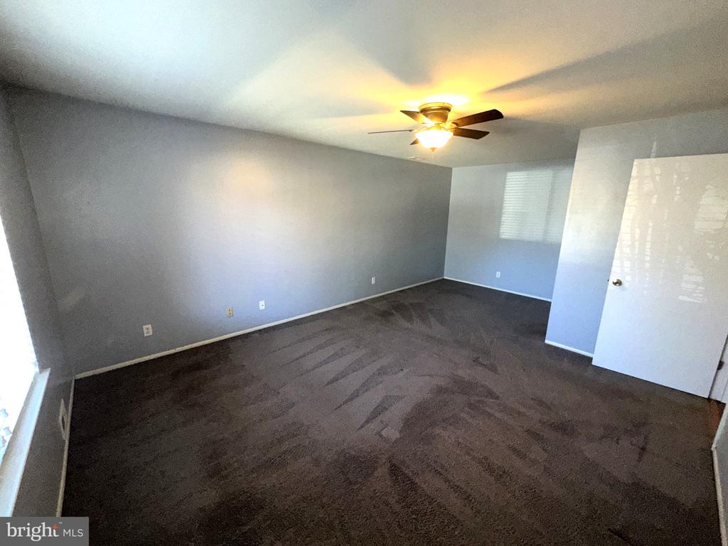 2905 AUBURN COURT