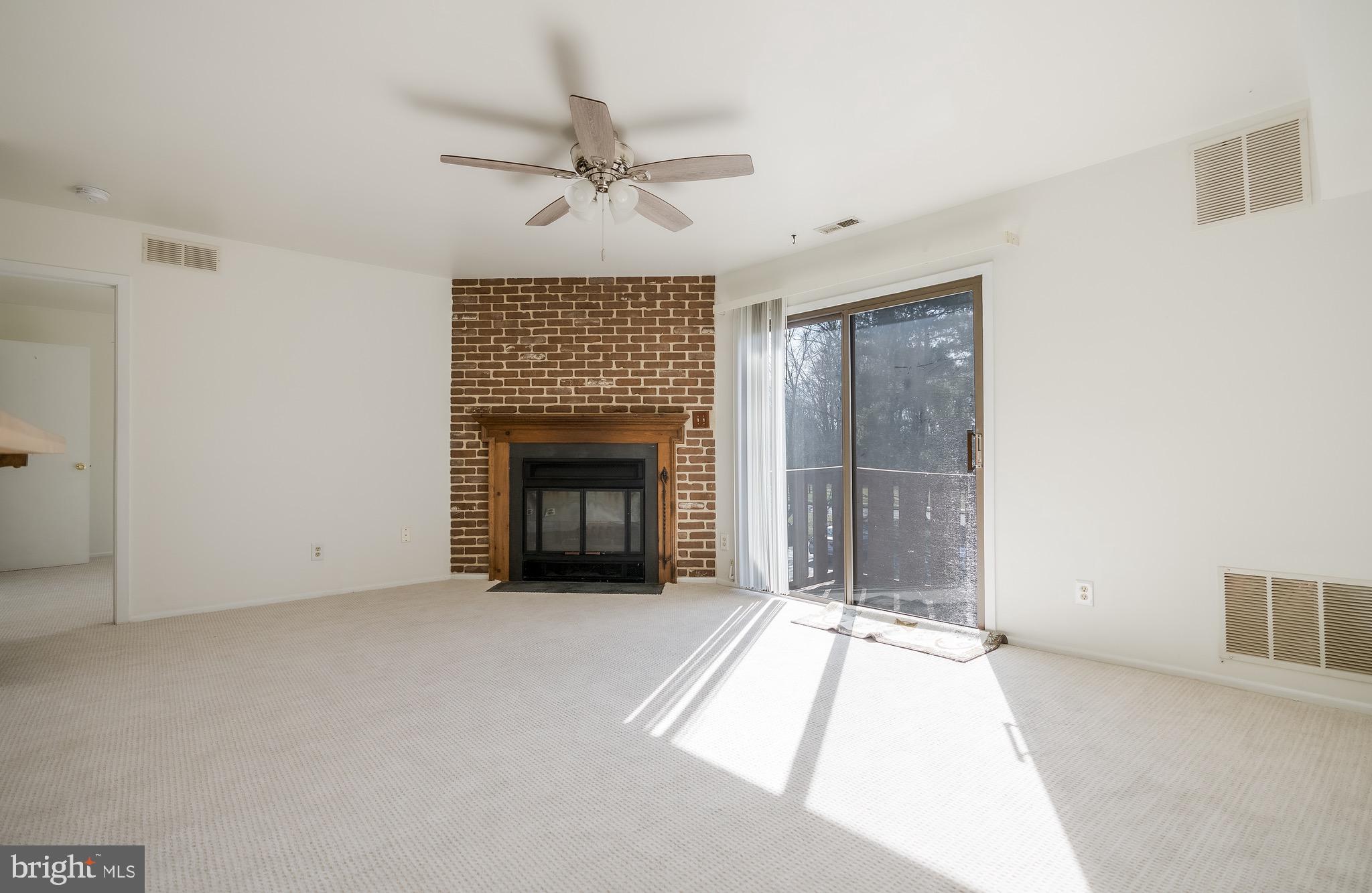 1810 WOODHOLLOW DRIVE