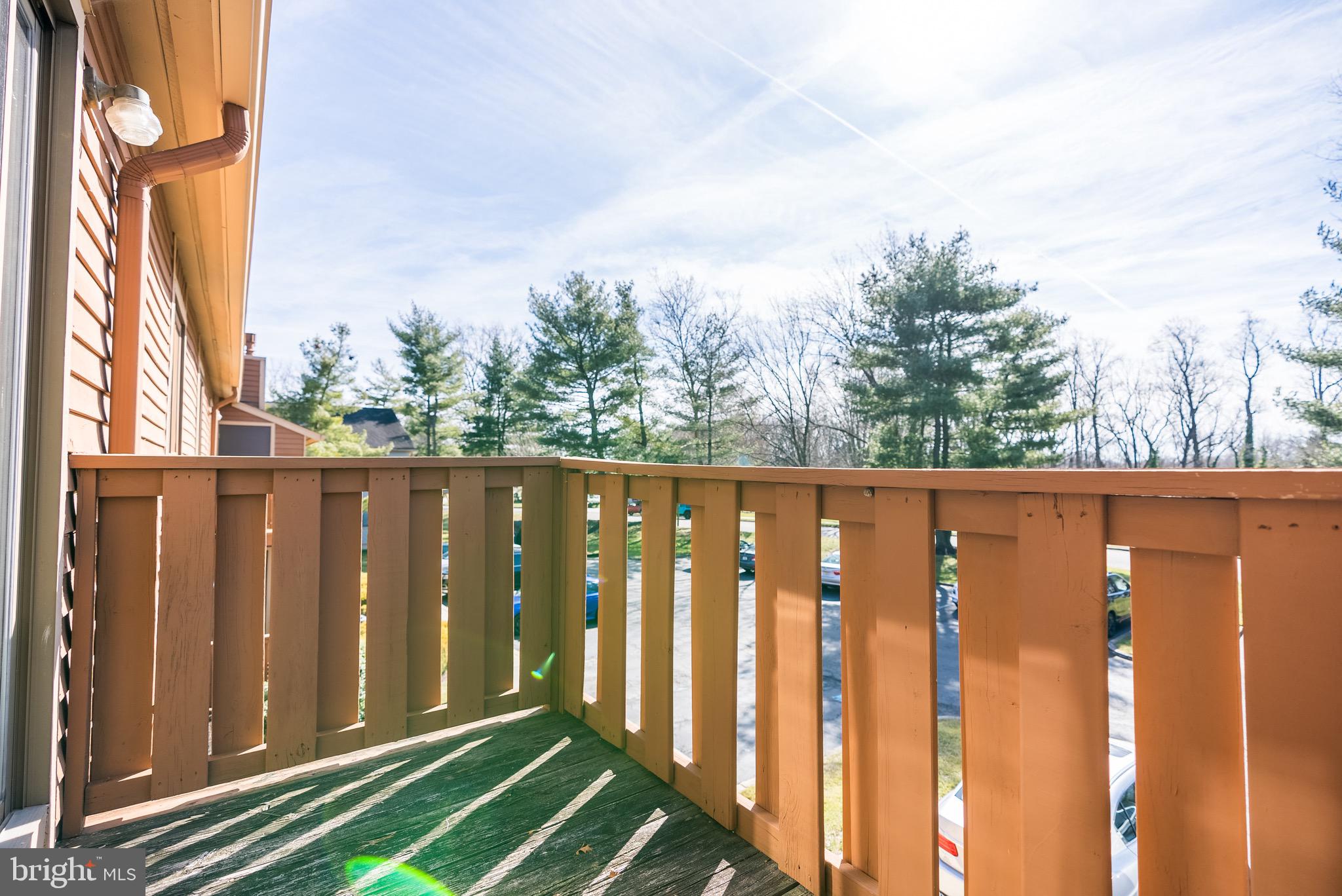 1810 WOODHOLLOW DRIVE