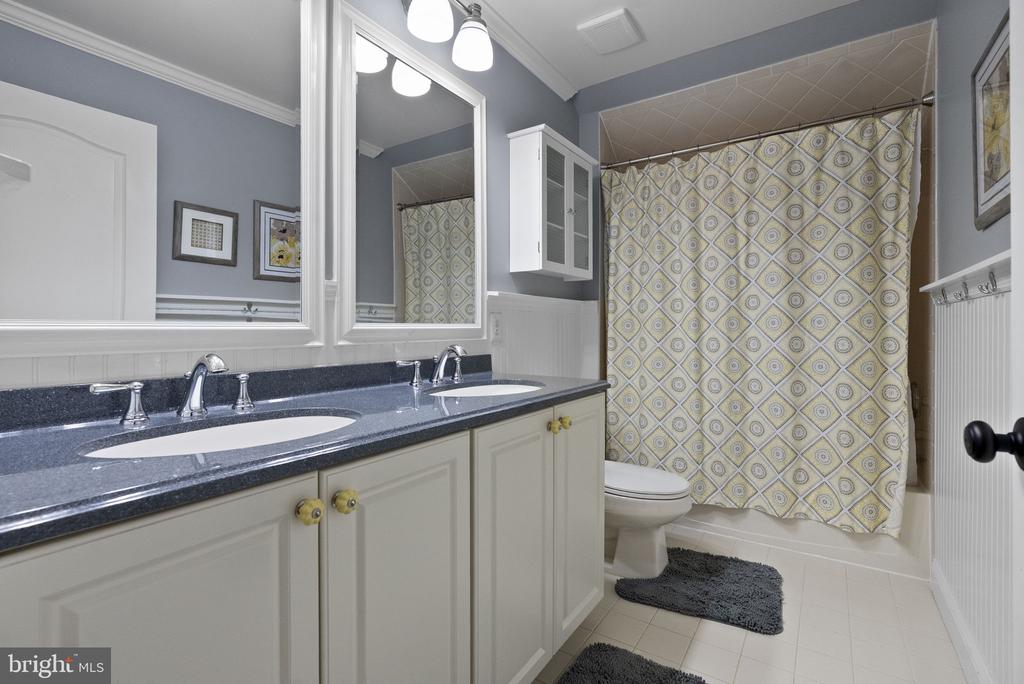 1 BERGAN COURT