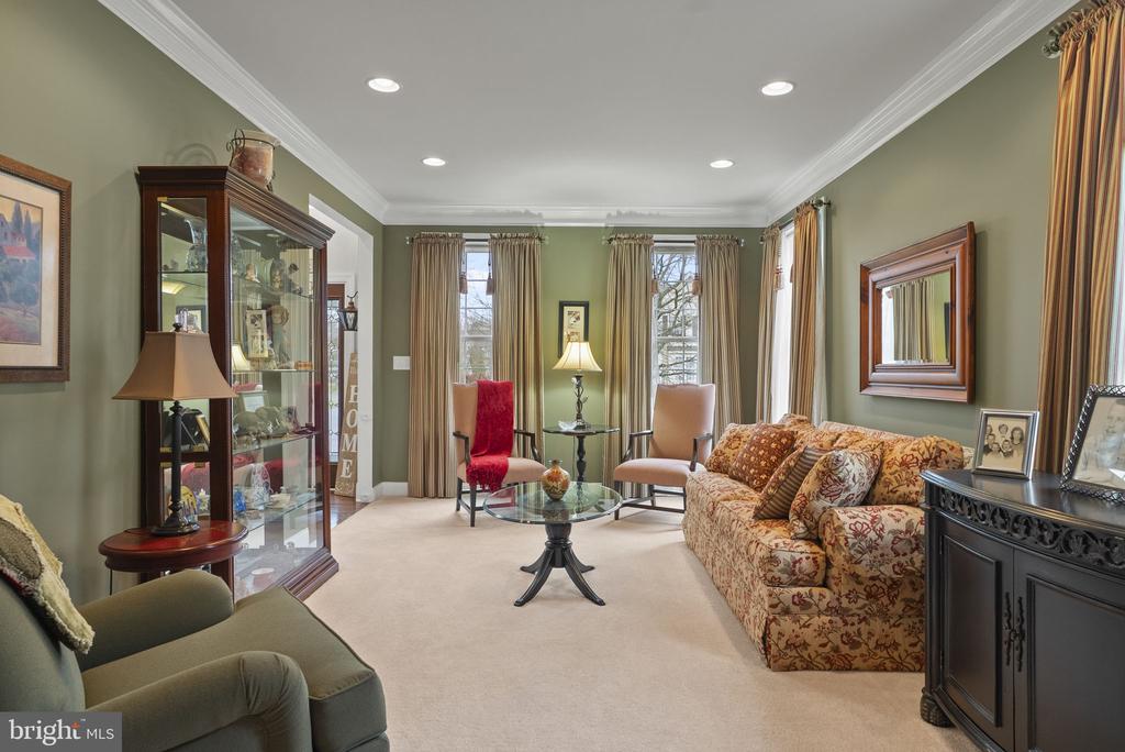 1 BERGAN COURT
