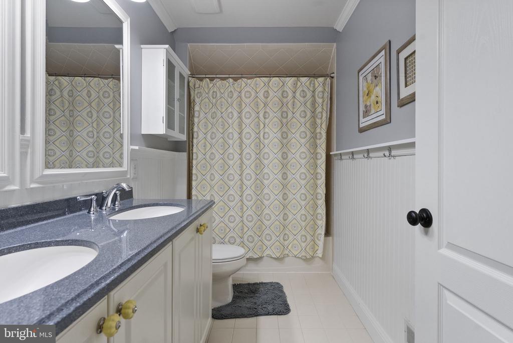1 BERGAN COURT
