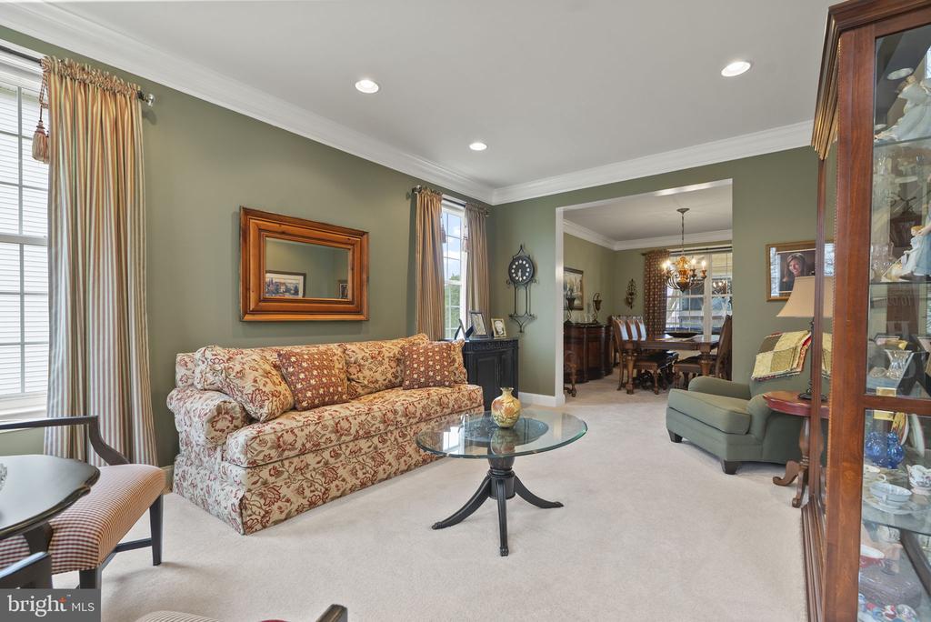 1 BERGAN COURT