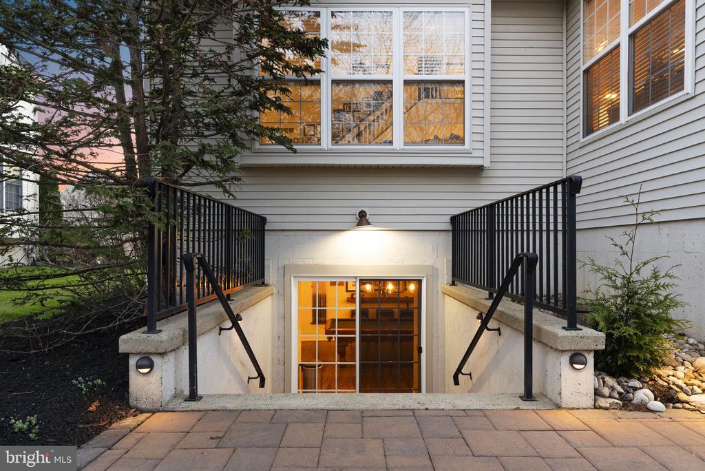 1 BERGAN COURT