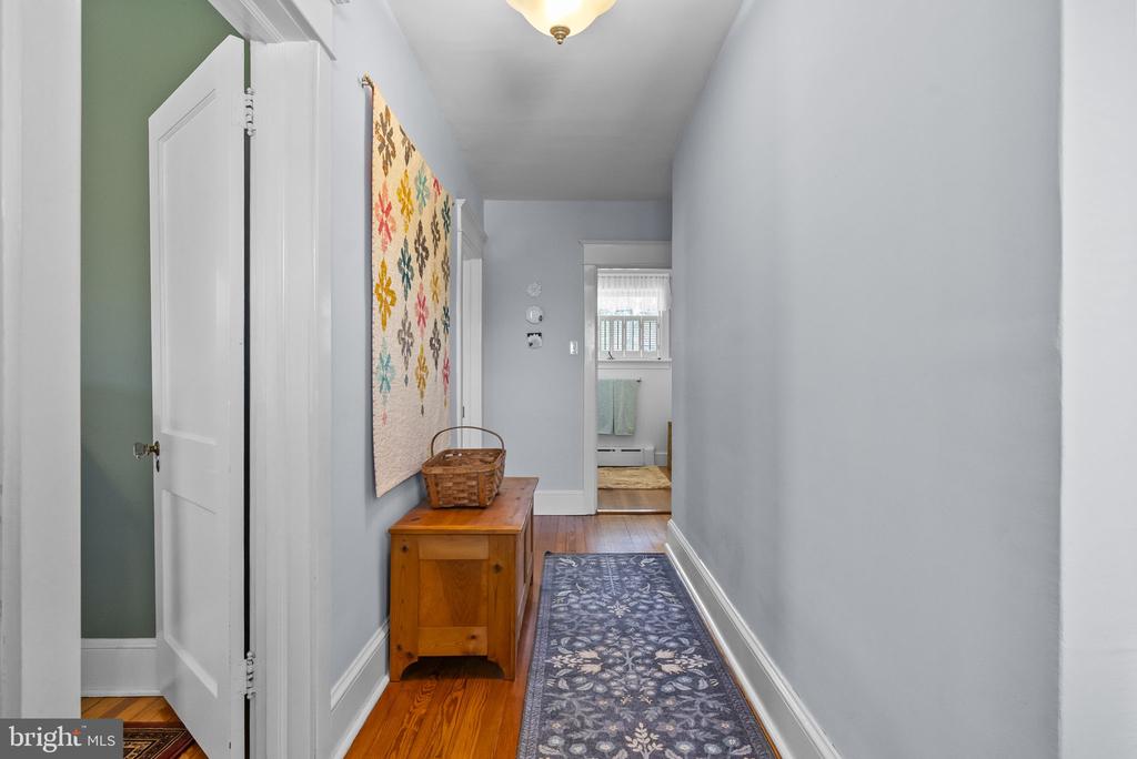 429 E 2ND STREET