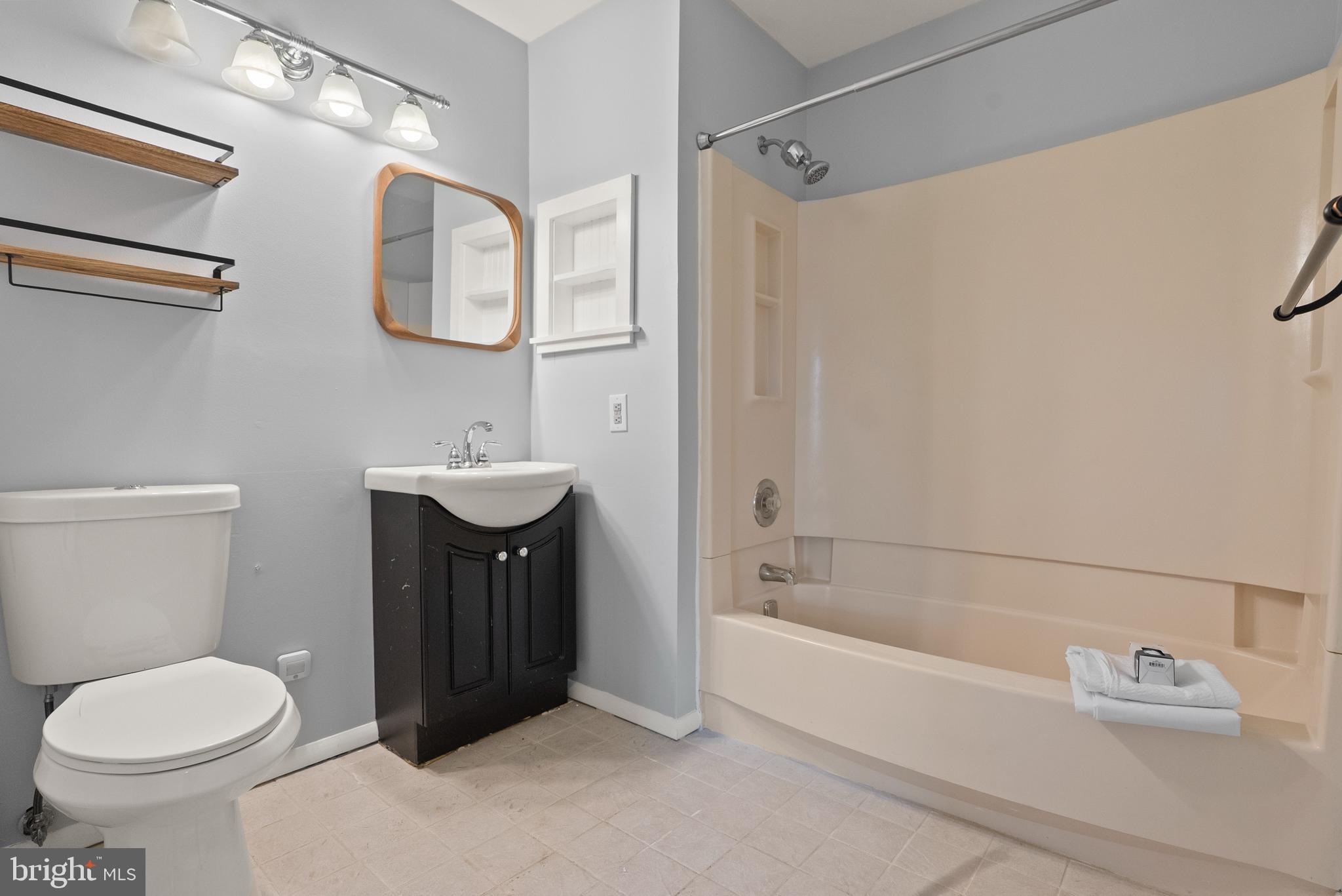 4820 ABERDEEN DRIVE B